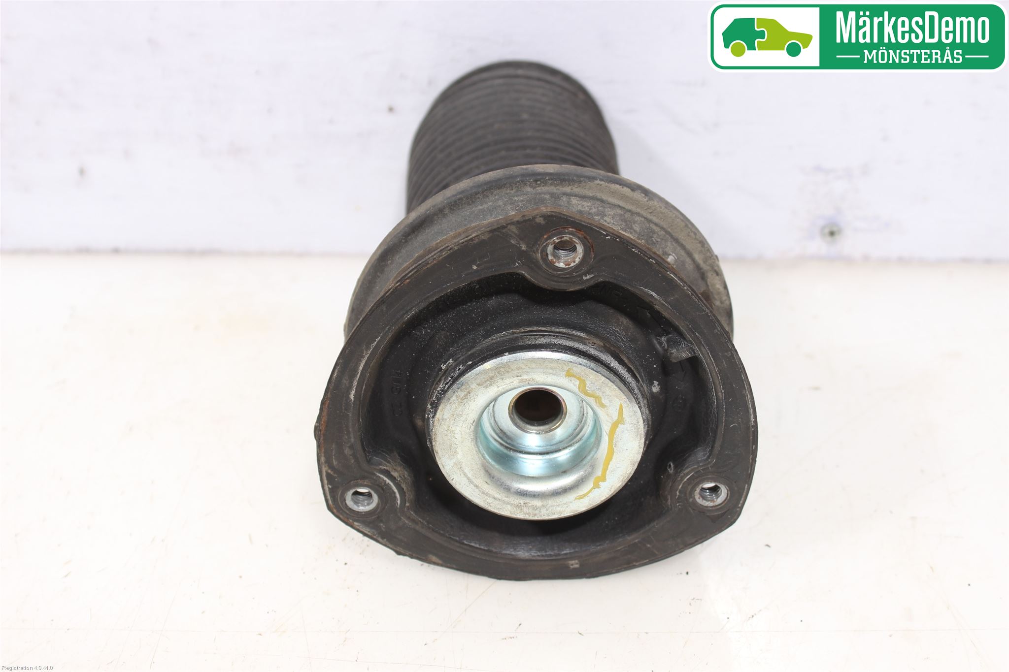 Skoda OCTAVIA (5E) 13-20 Fjäderbenslager Fram