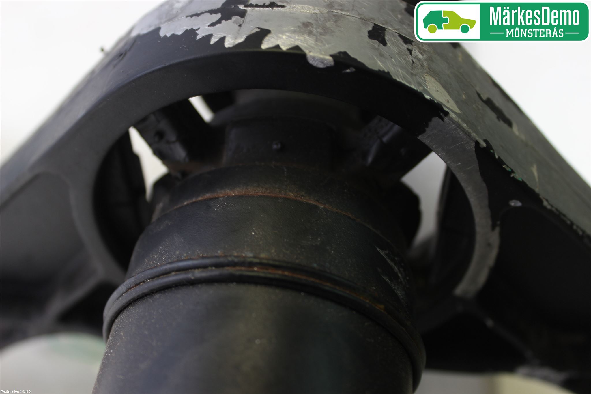 Volkswagen VW PASSAT 11-14 Mellanaxel Komp