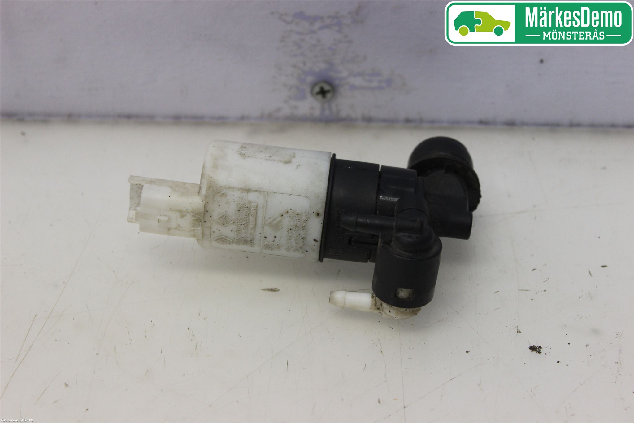 Peugeot 307     05-08 Spolarpump Högtryck
