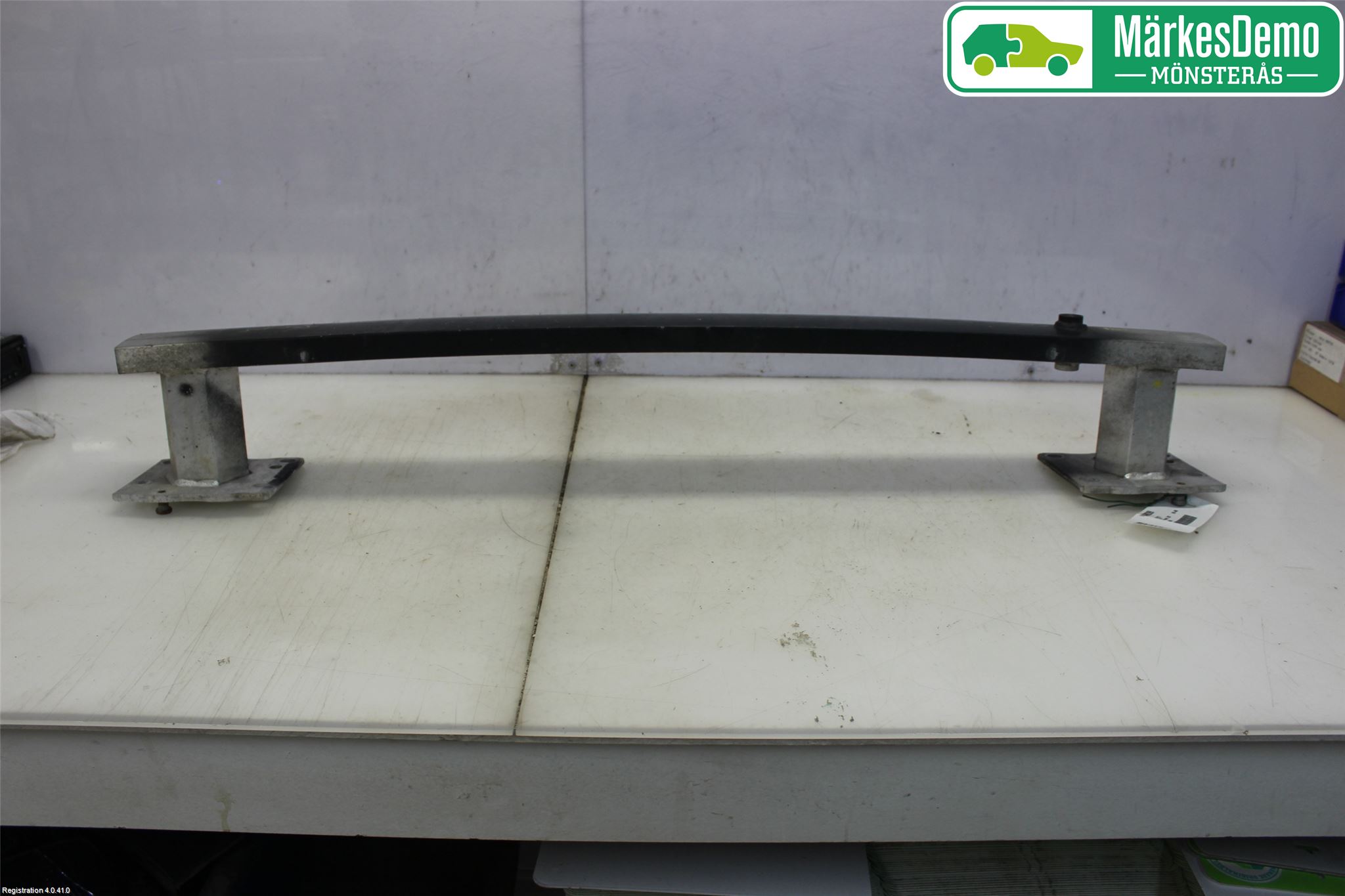 Peugeot 307     05-08 Stötfångarbalk Fram