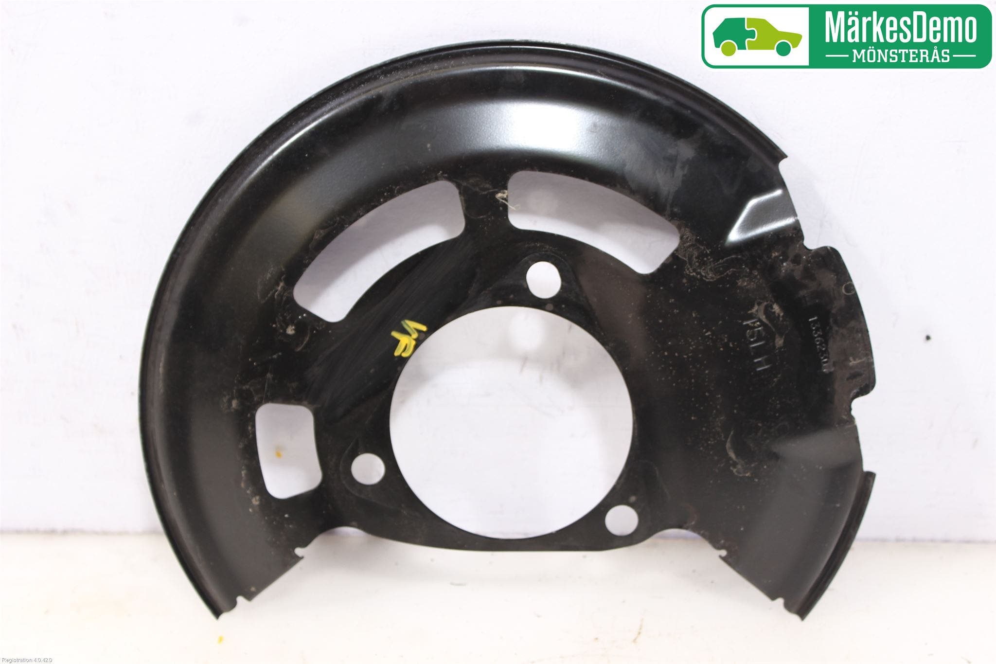 Opel ASTRA K 16-22 Bromssköld Fram