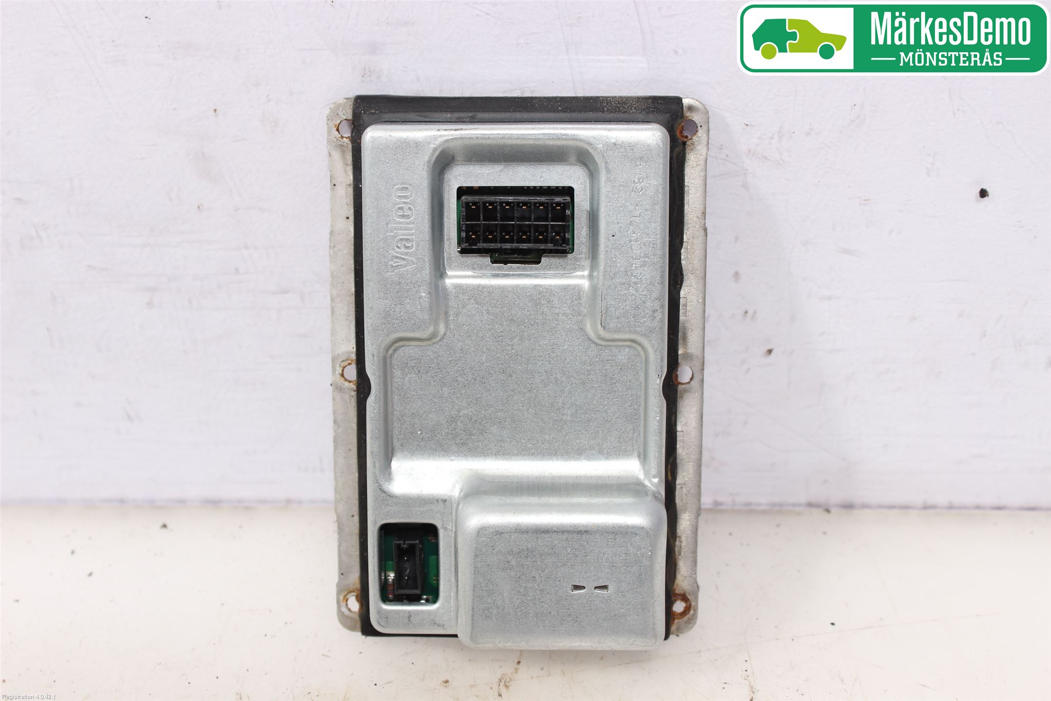 Saab 9-5     06-10 Styrenhet Strålkastare