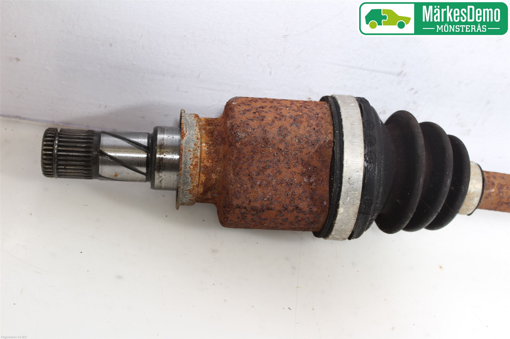 Mitsubishi COLT 09-13 Drivaxel Fram Höger