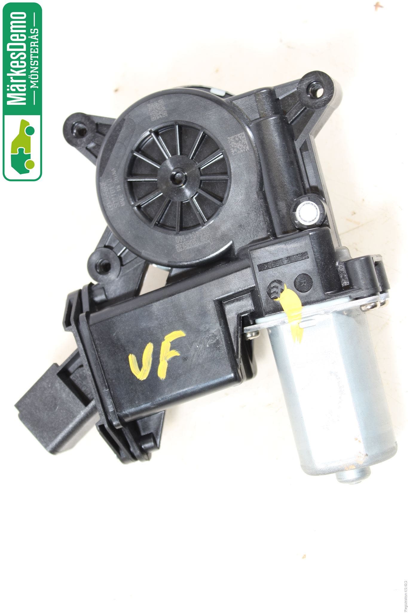 Opel ASTRA K 16-22 Fönsterhissmotor