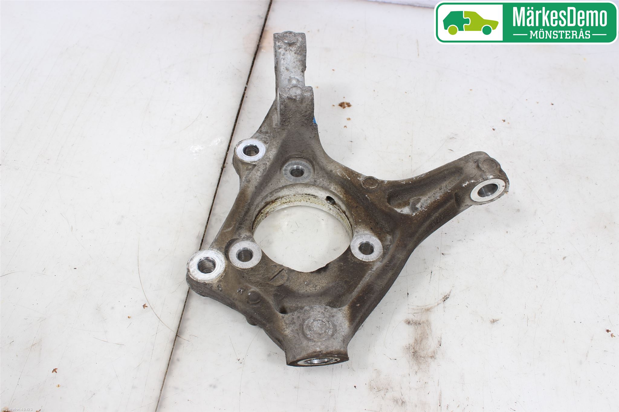 Opel ASTRA K 16-22 Styrspindel Lagerhus Hö