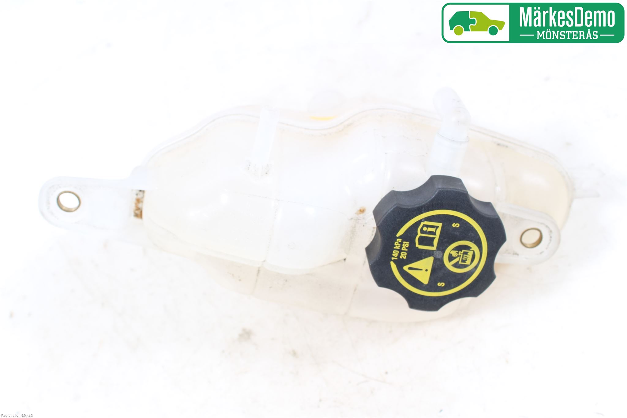 Opel CORSA E 15-19 Expansionstank