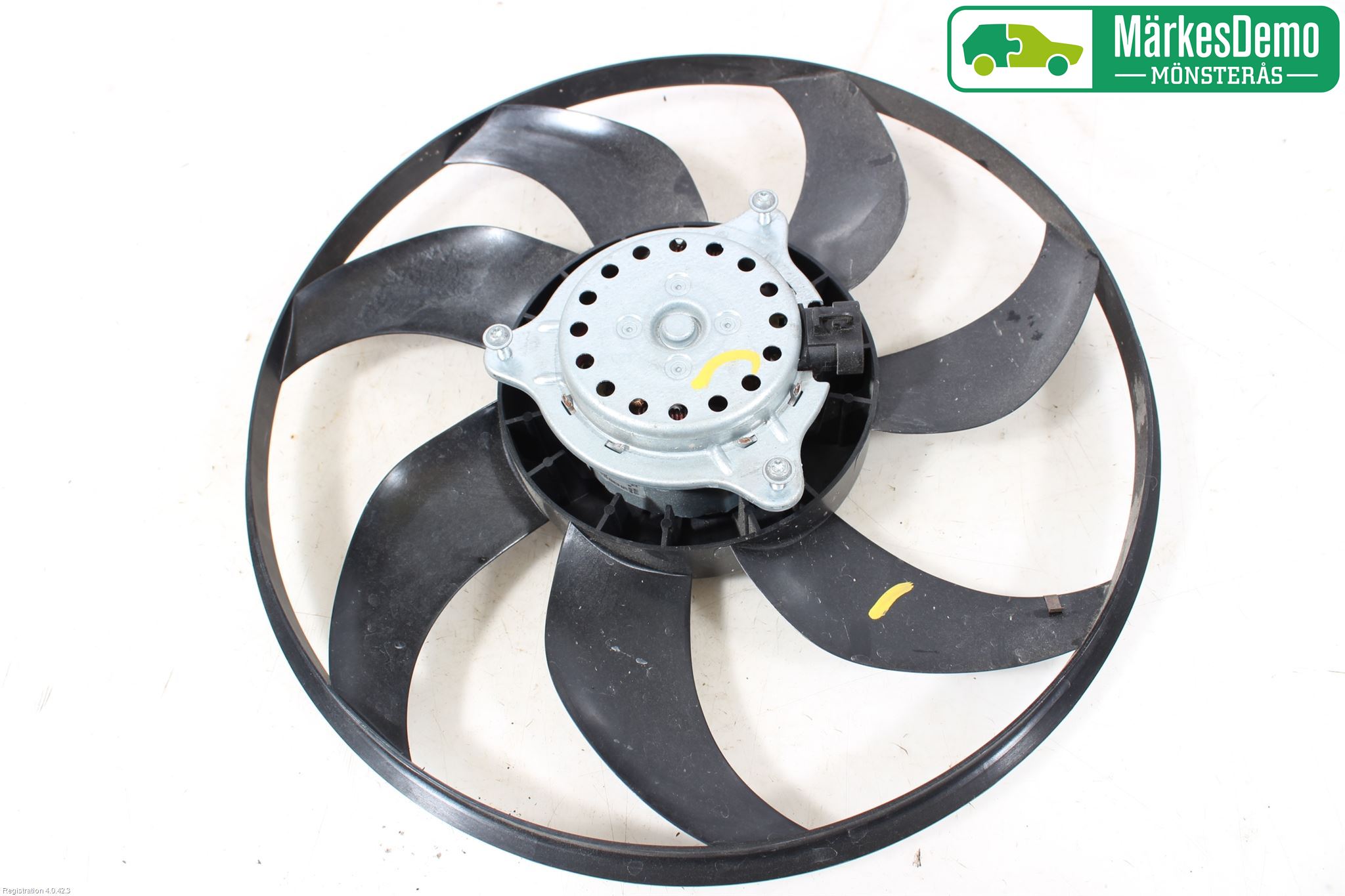 Opel CORSA E 15-19 Kylfläkt El