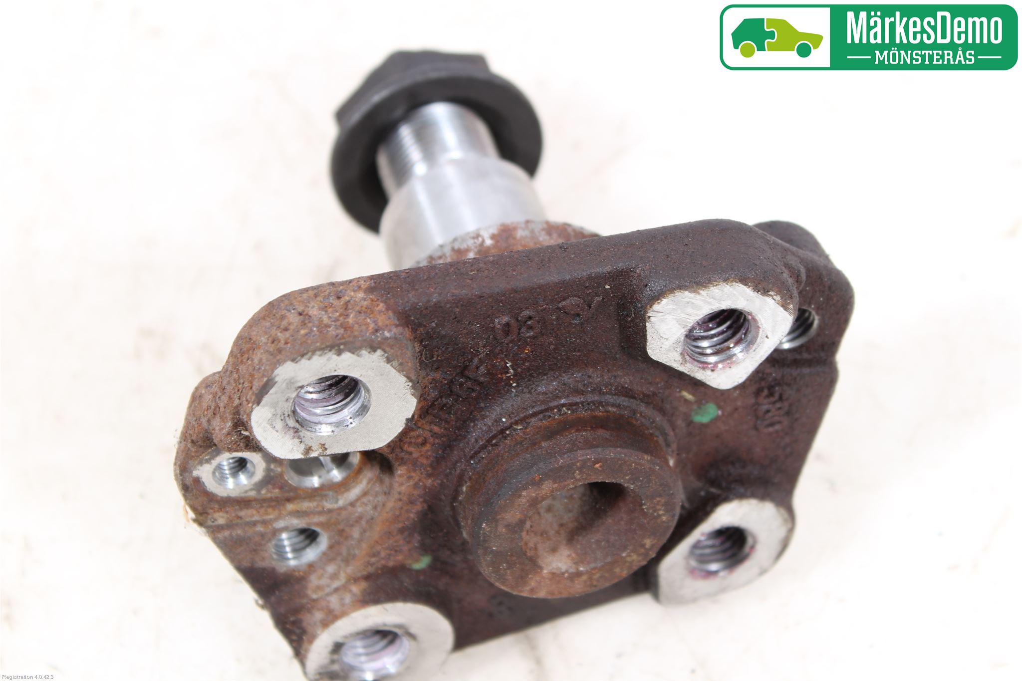 Opel CORSA E 15-19 Axeltapp Fram-Bak