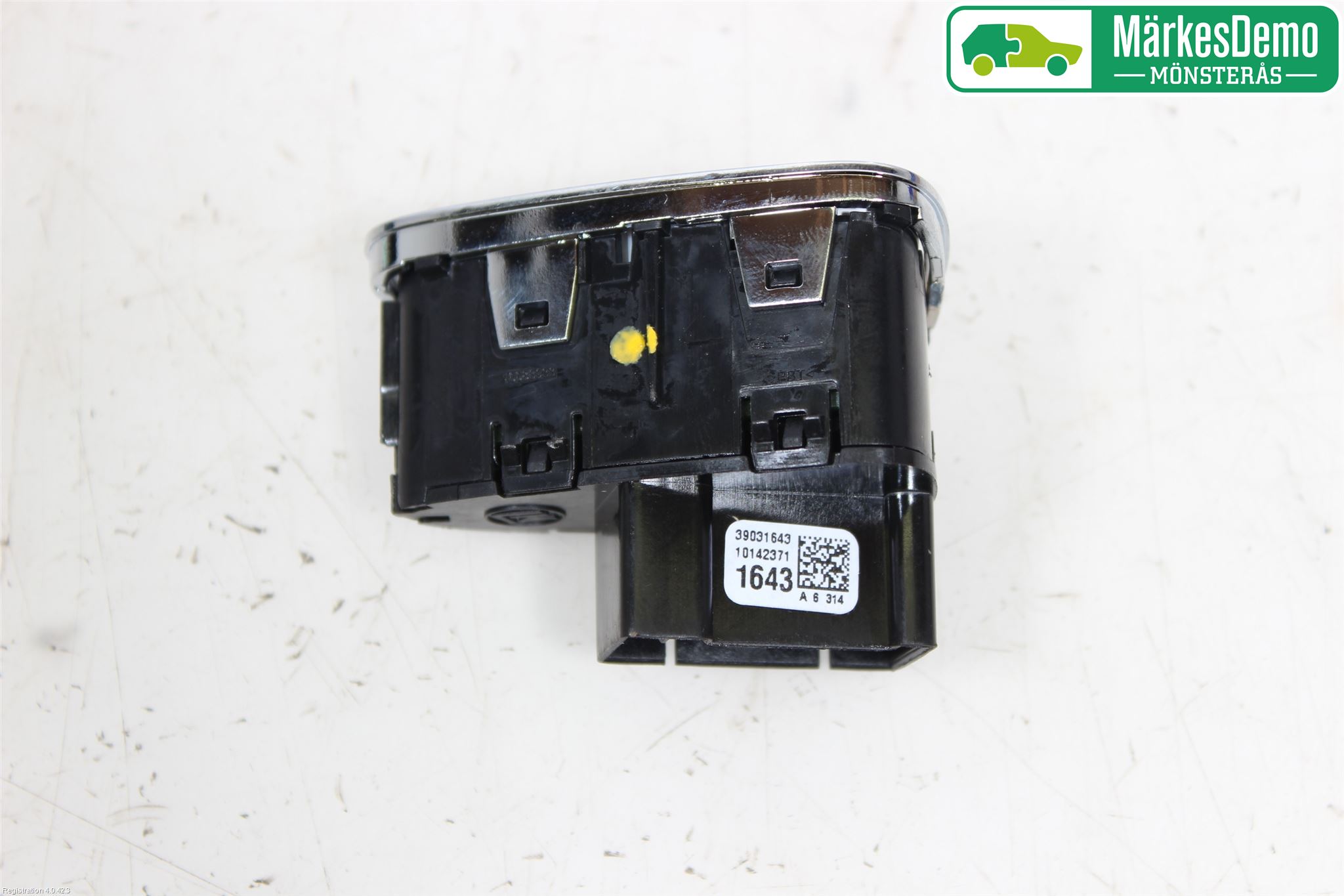 Opel CORSA E 15-19 Strömställare Parkeringshjälp