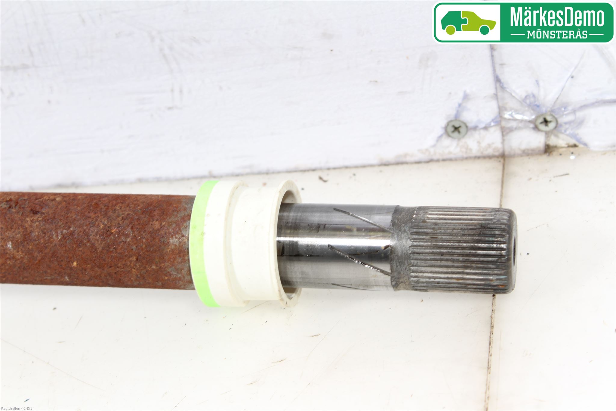 Opel VIVARO 15-19 Drivaxel Fram Höger