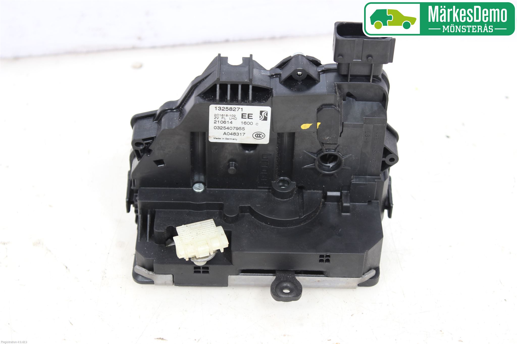 Opel CORSA D 07-14 Låskista-Dörrlås