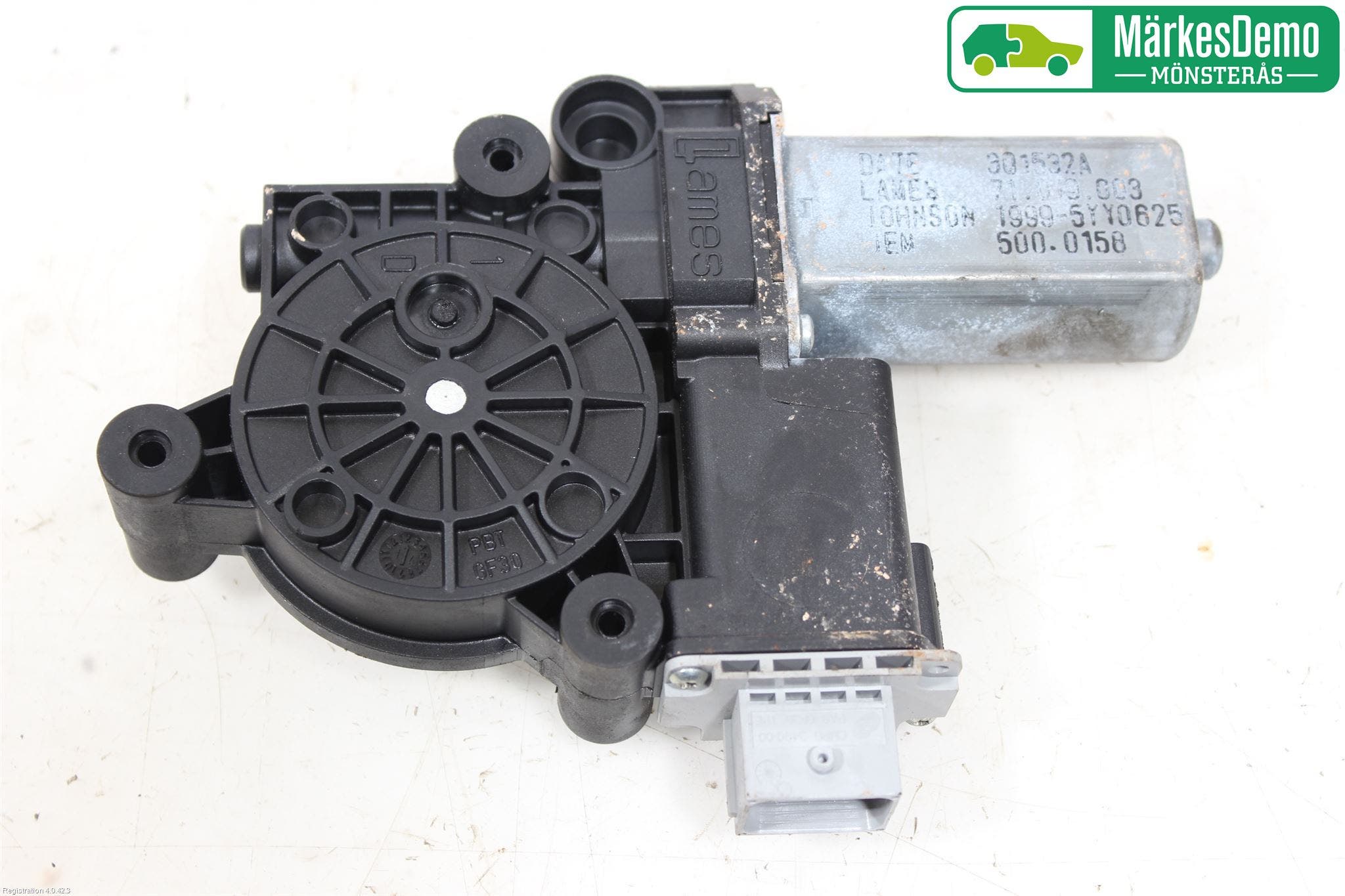 Opel CORSA D 07-14 Fönsterhissmotor