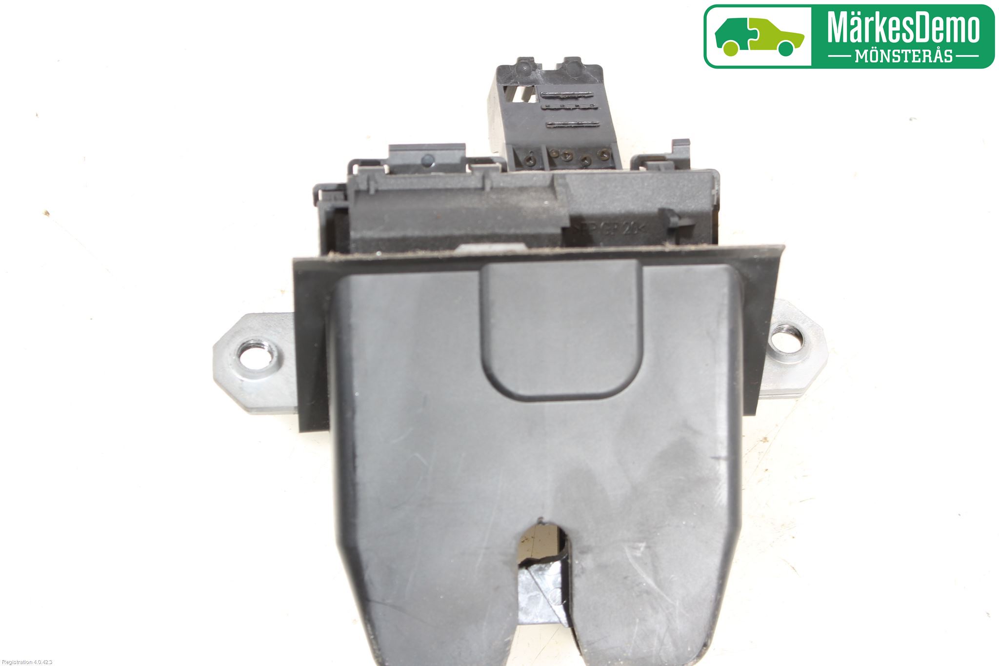 Ford FOCUS 11-14 Låskista Baklucka