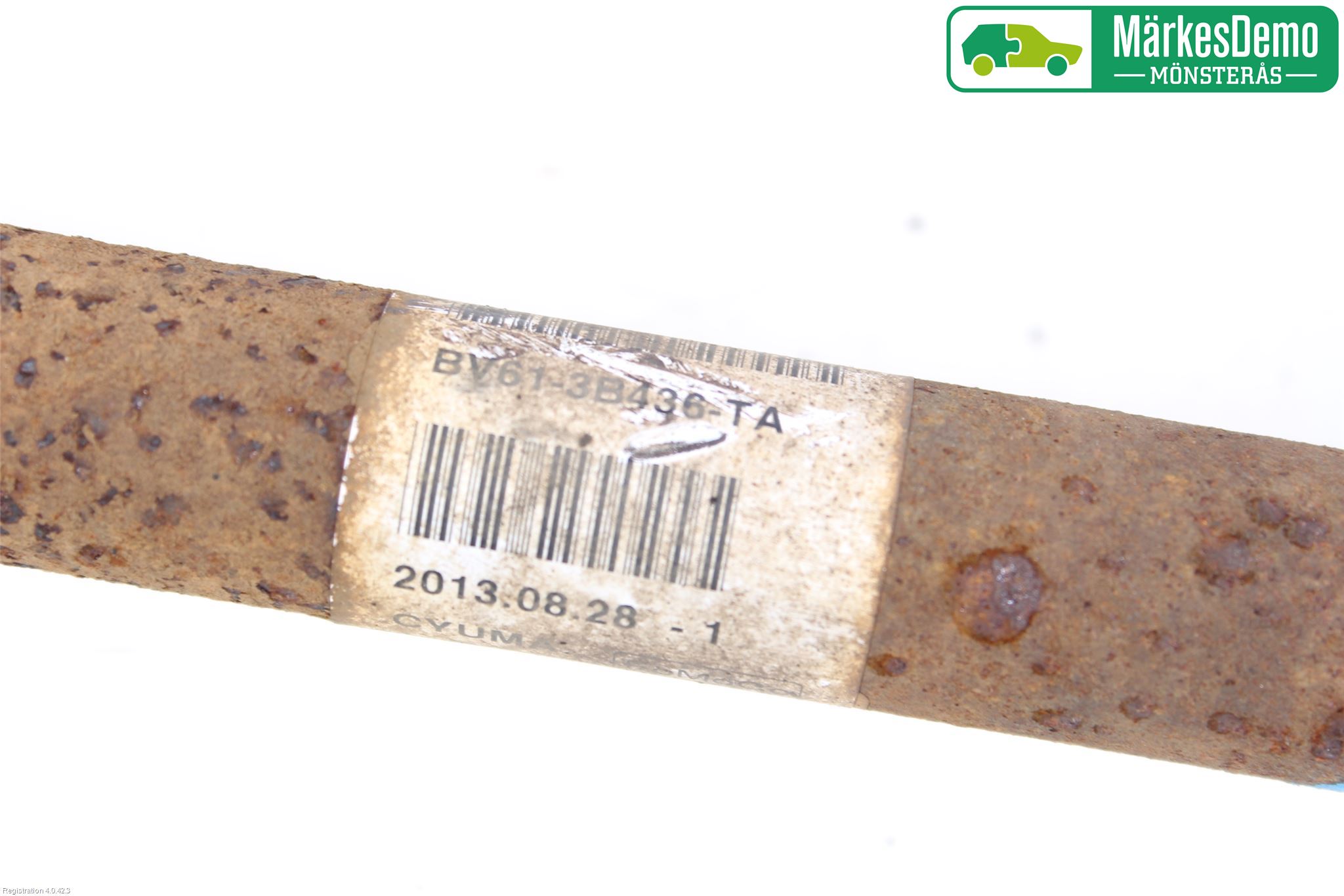 Ford FOCUS 11-14 Drivaxel Fram Höger