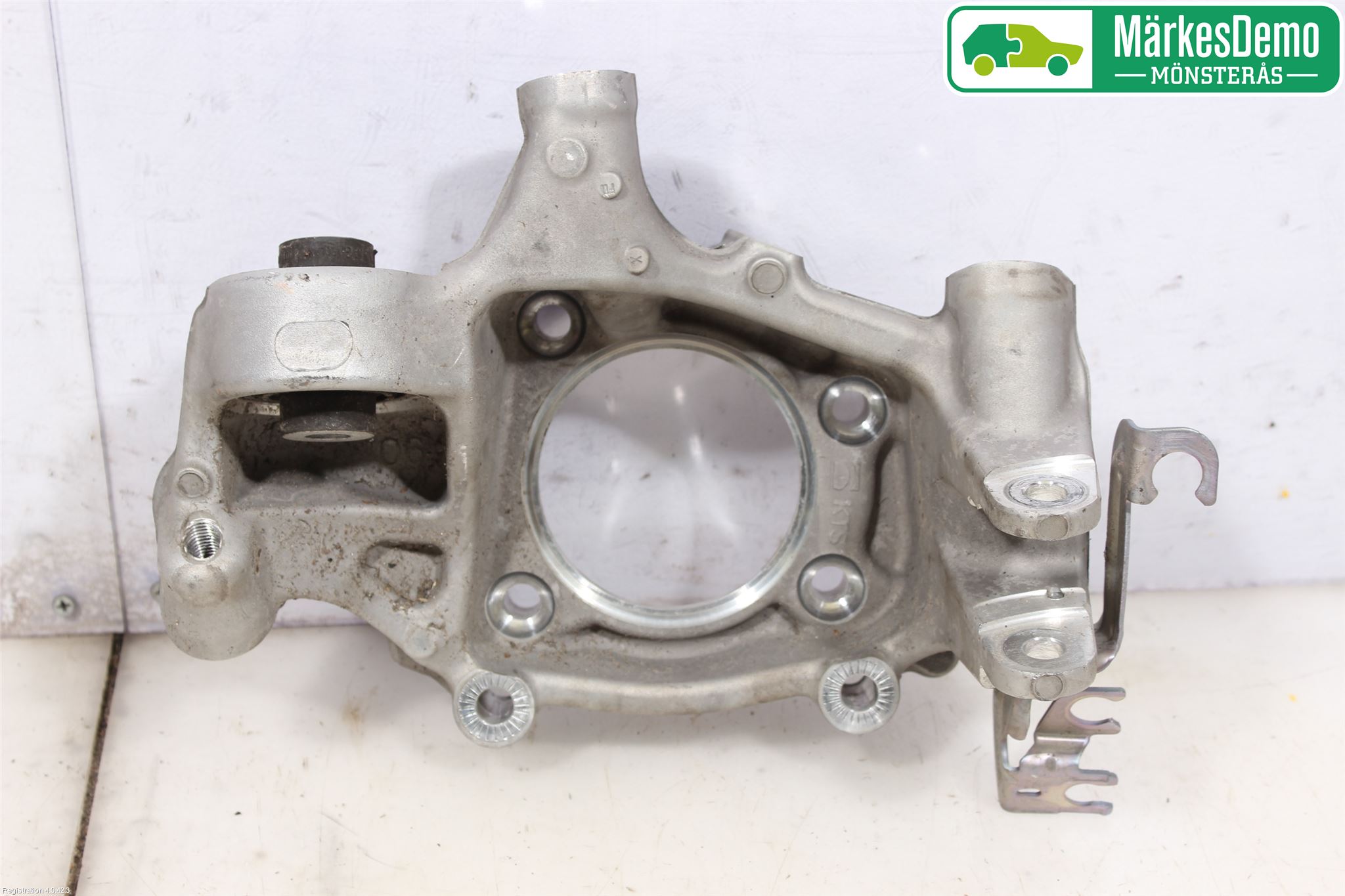 Audi Q7/SQ7 Hjullagerhus-Spindel Vä B