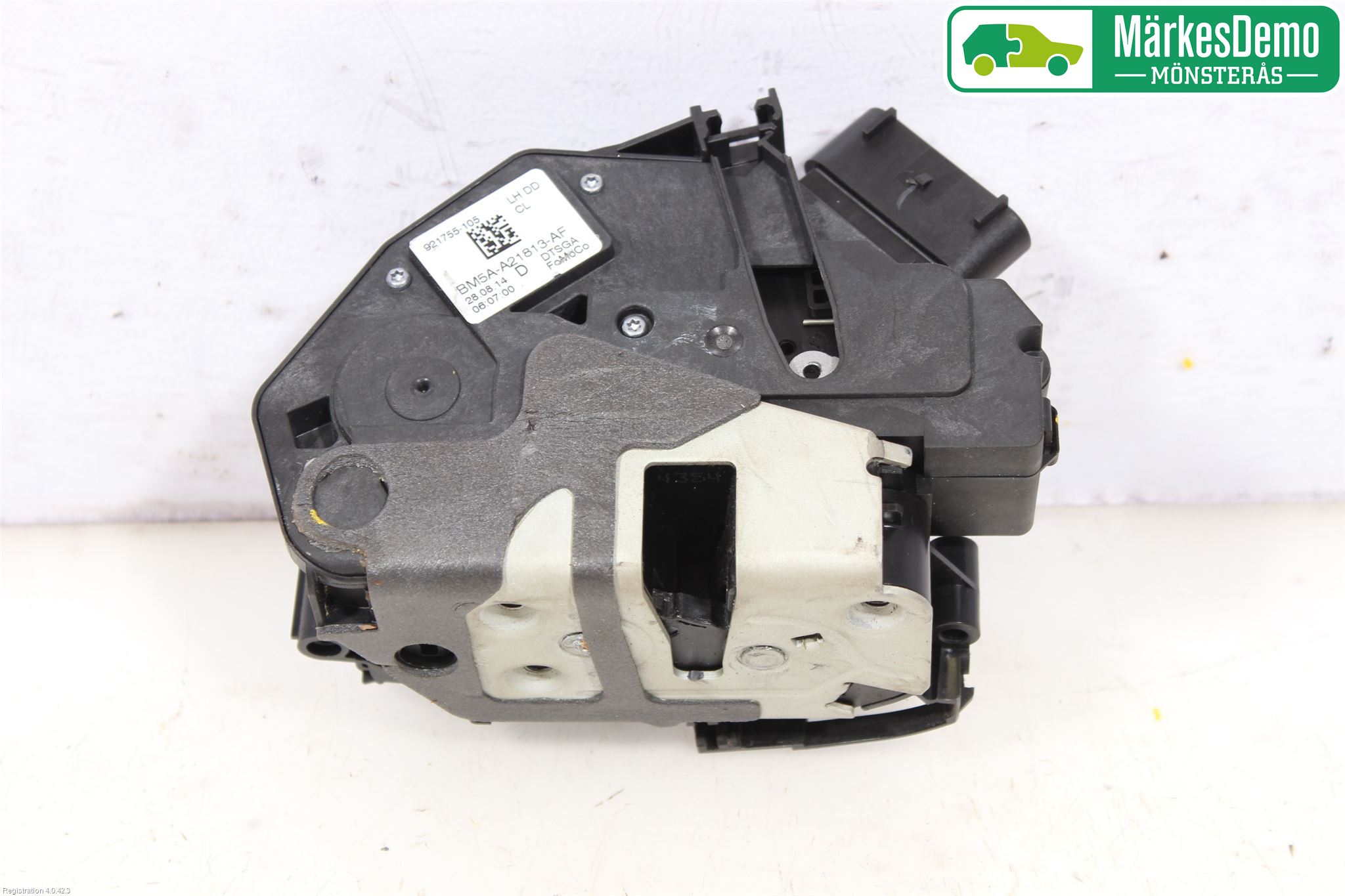 Ford FOCUS 11-14 Låskista-Dörrlås