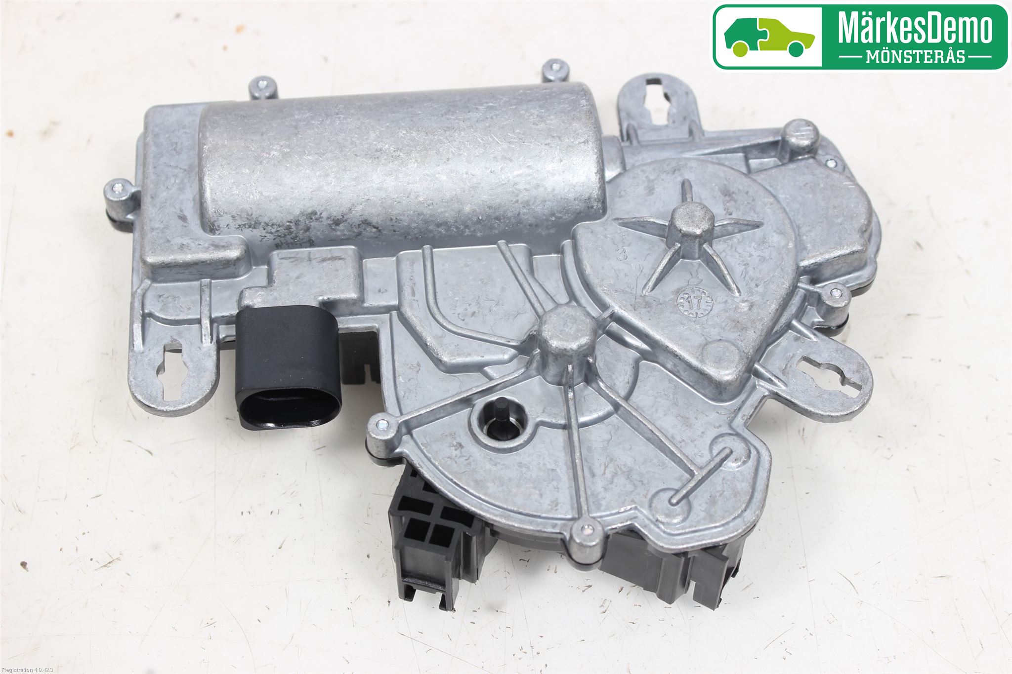 Audi Q7/SQ7 Bakluckeöppnare Automatisk