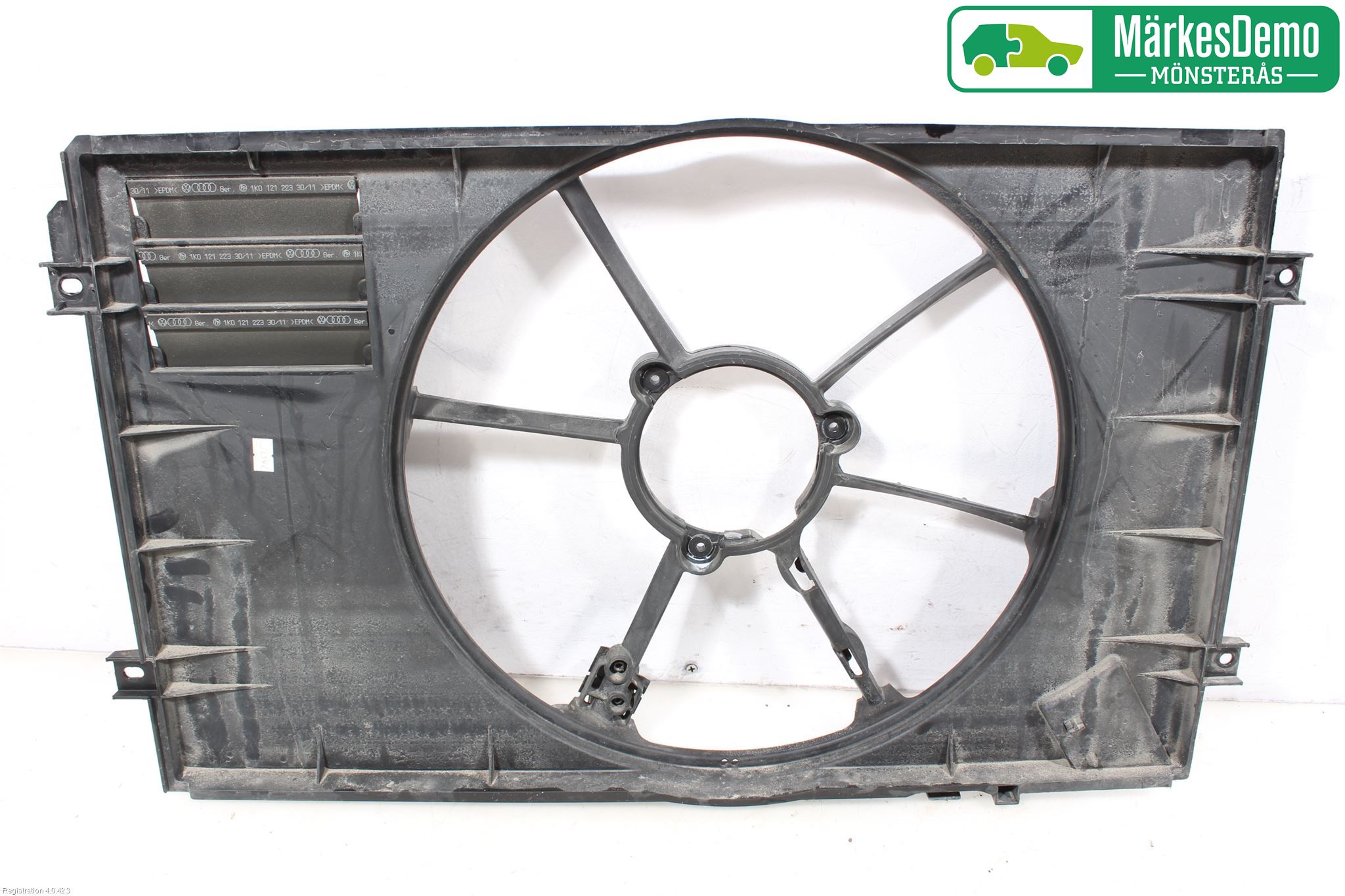 Volkswagen VW GOLF VI 09-13 Kylfläktkåpa