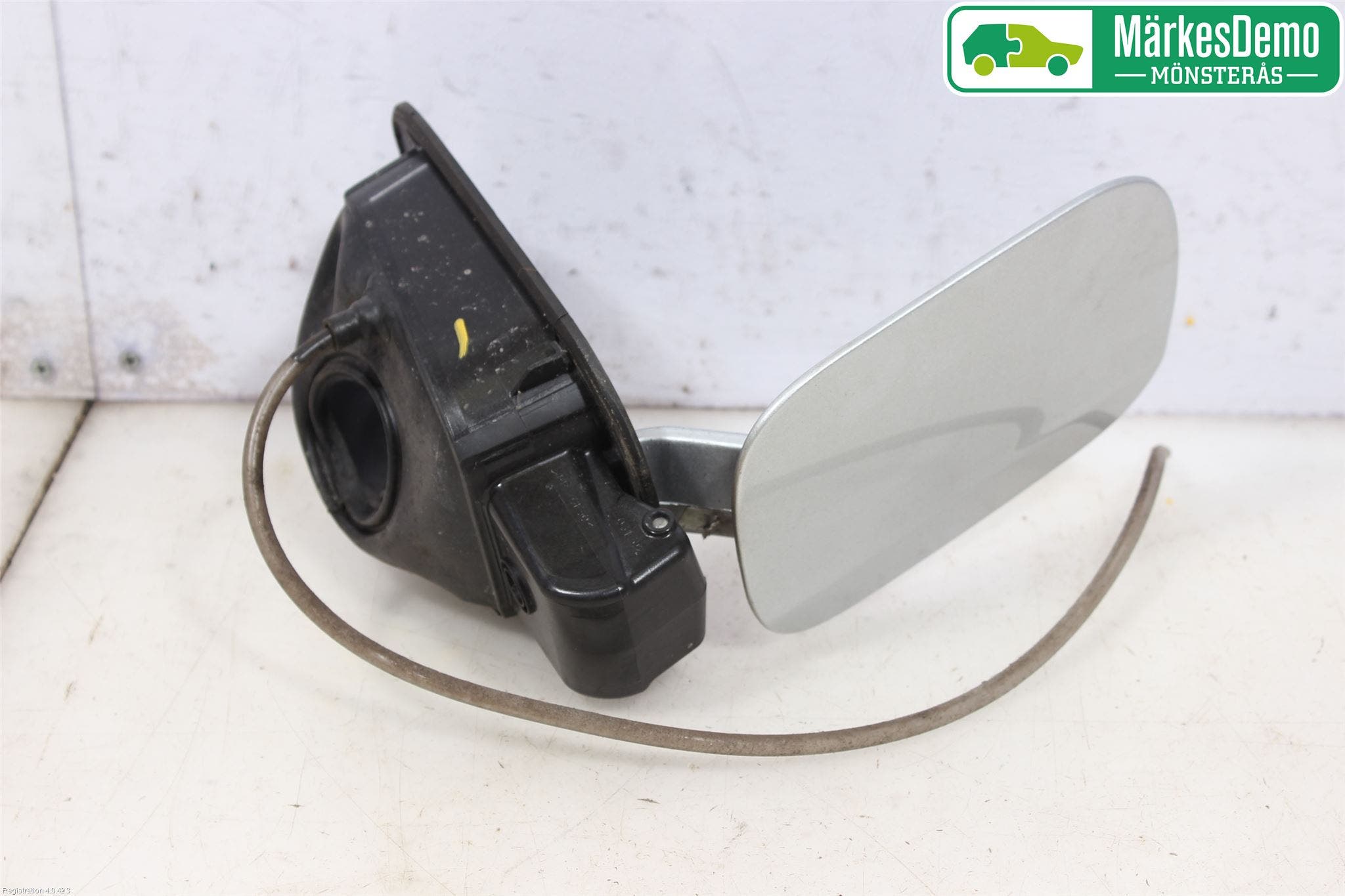 Volkswagen VW GOLF VI 09-13 Tanklucka