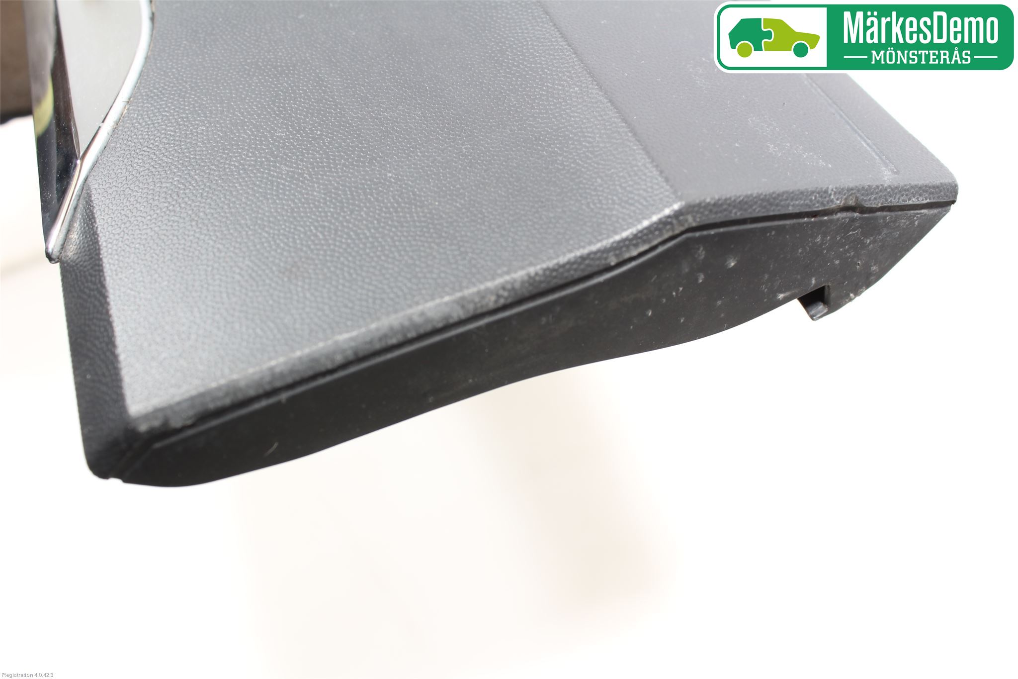 Volkswagen VW T-ROC 18- List Vä