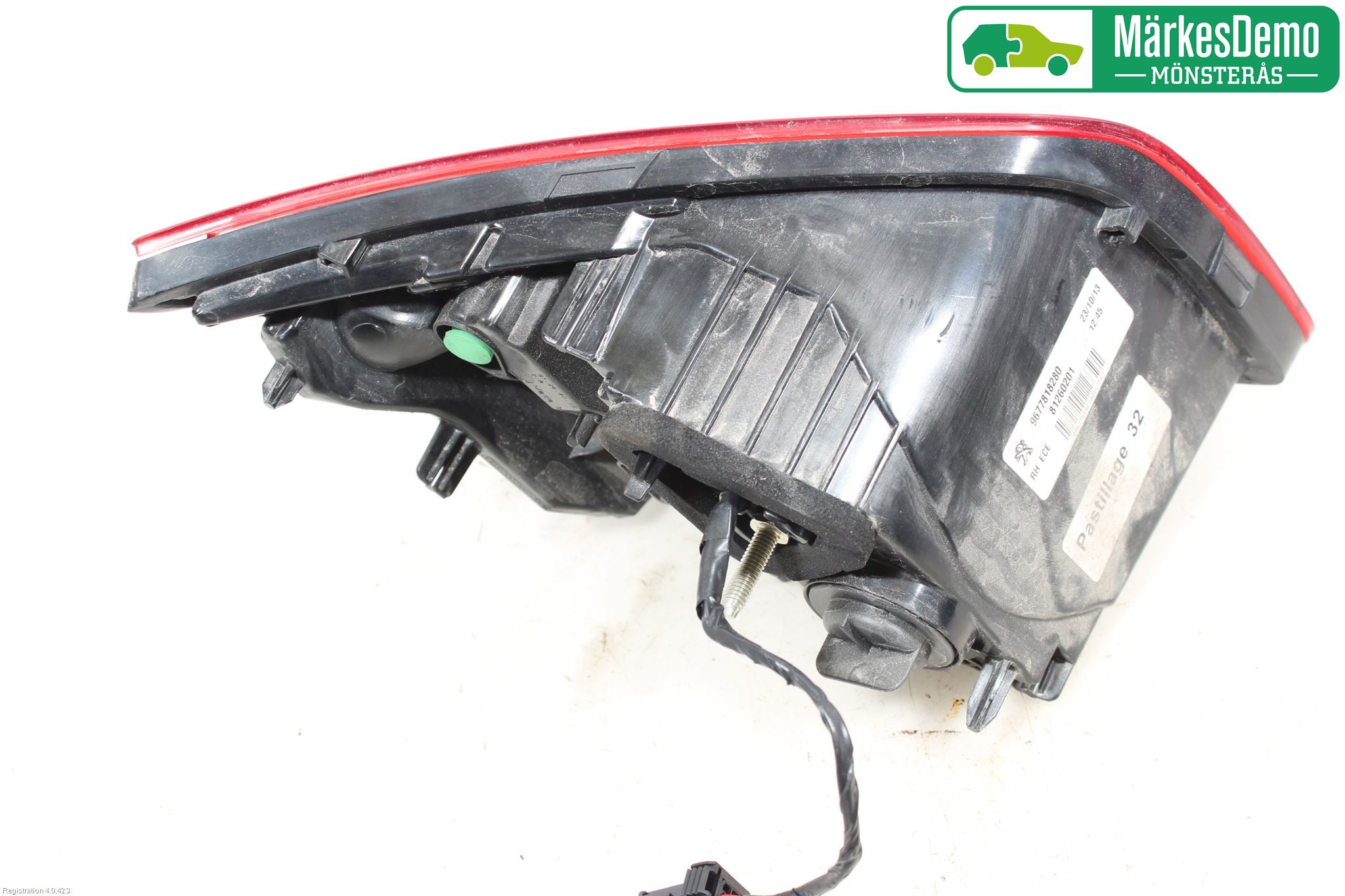 Peugeot 308 14-21 Bakljus Lucka Hö