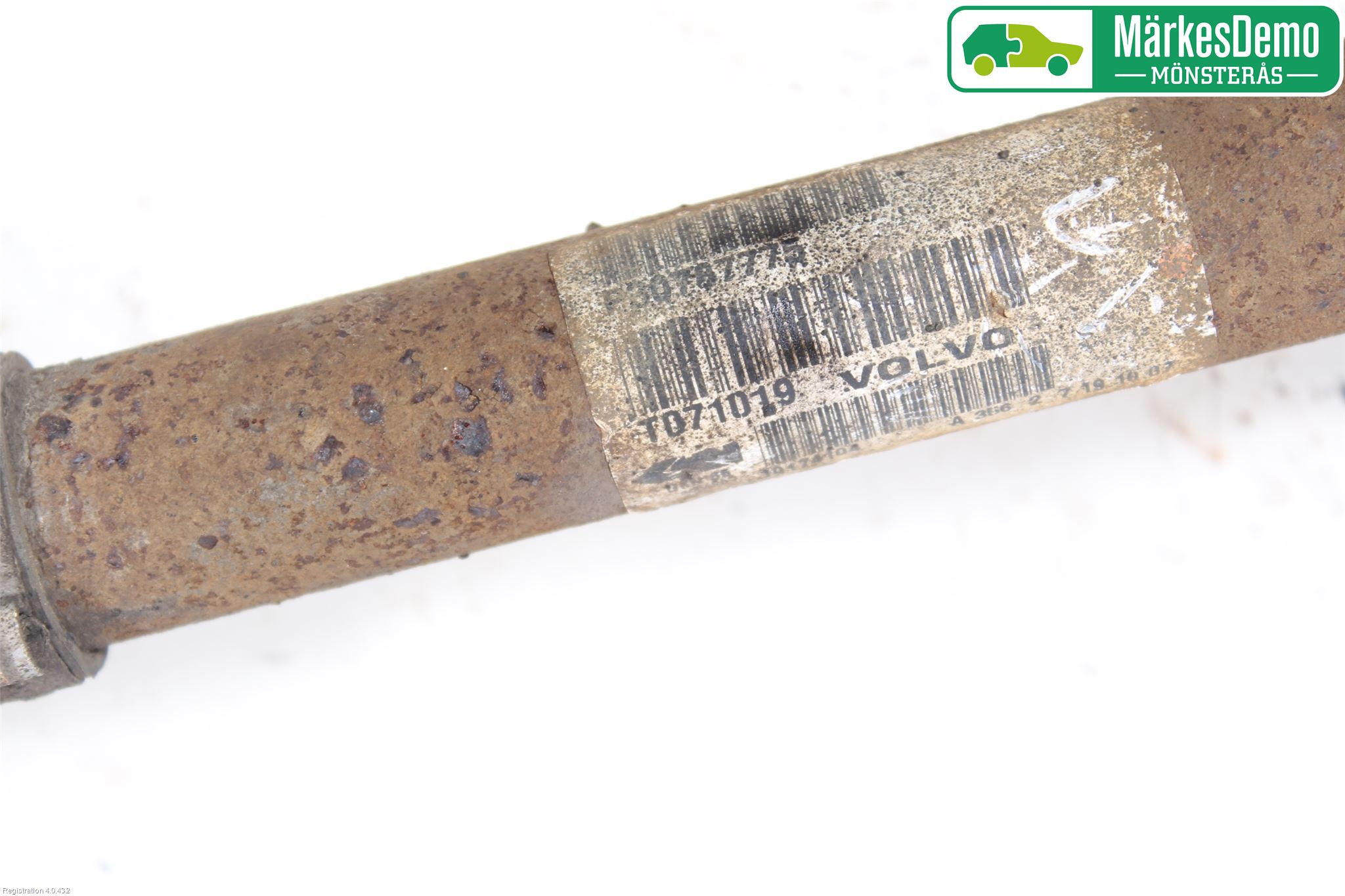 Volvo S40 08-12 Drivaxel Fram Vänster