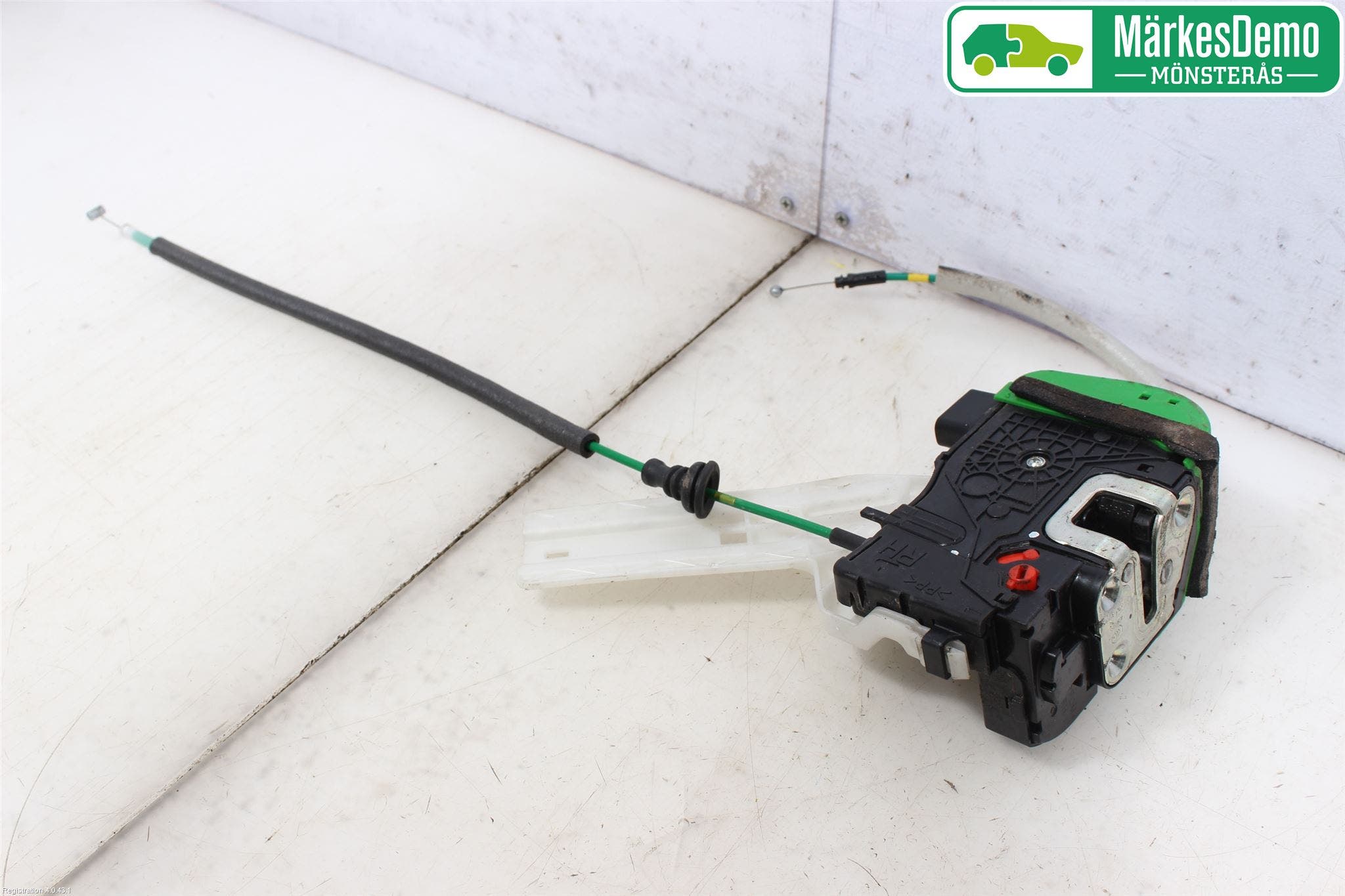 Hyundai i40 08-15 Låskista-Dörrlås