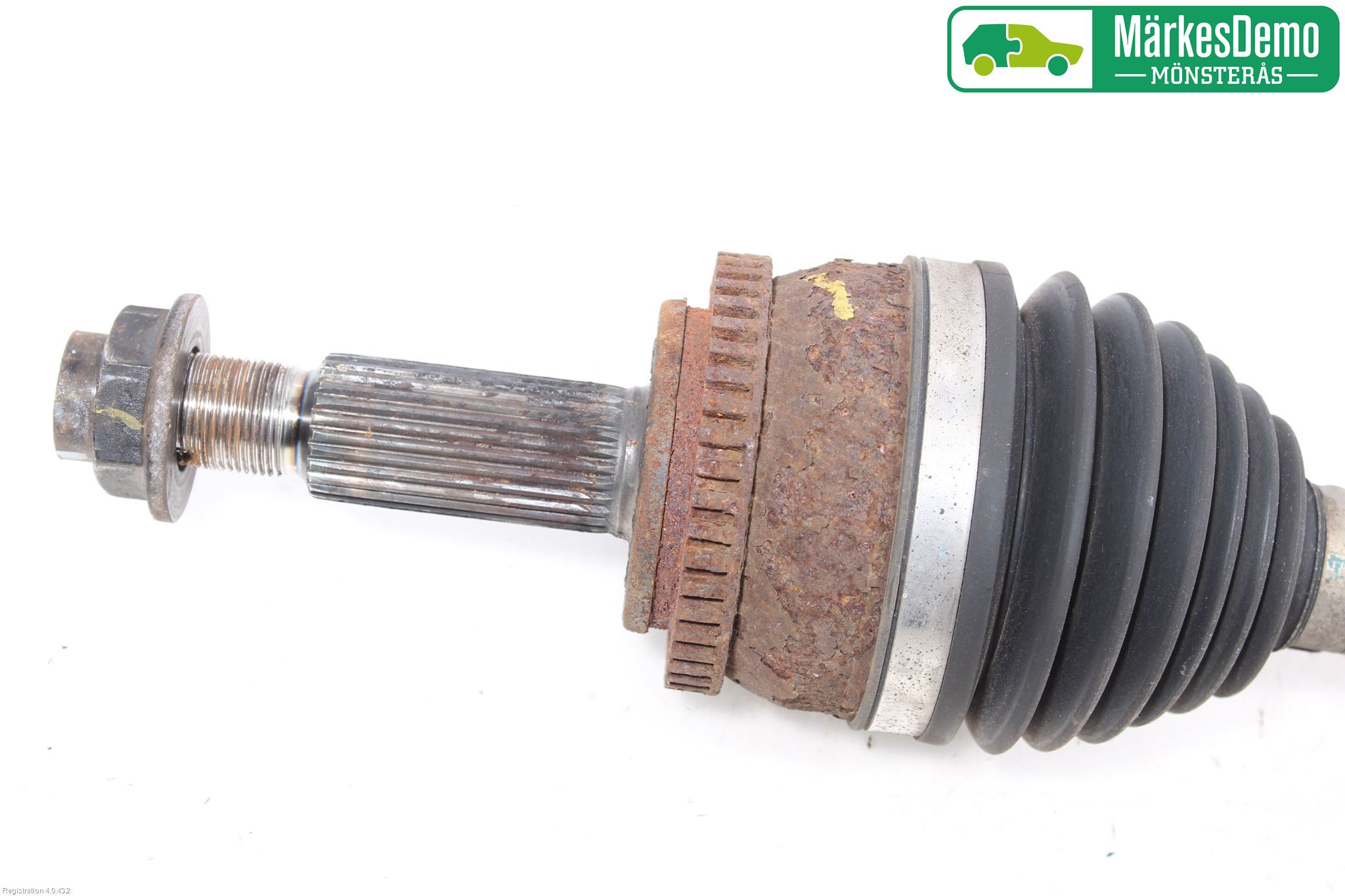 Kia CEED 12-18 Drivaxel Fram Vänster