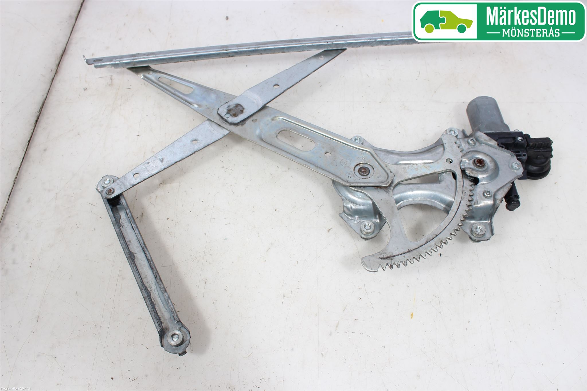 Toyota RAV4 13-18 Fönsterhiss El Kompl