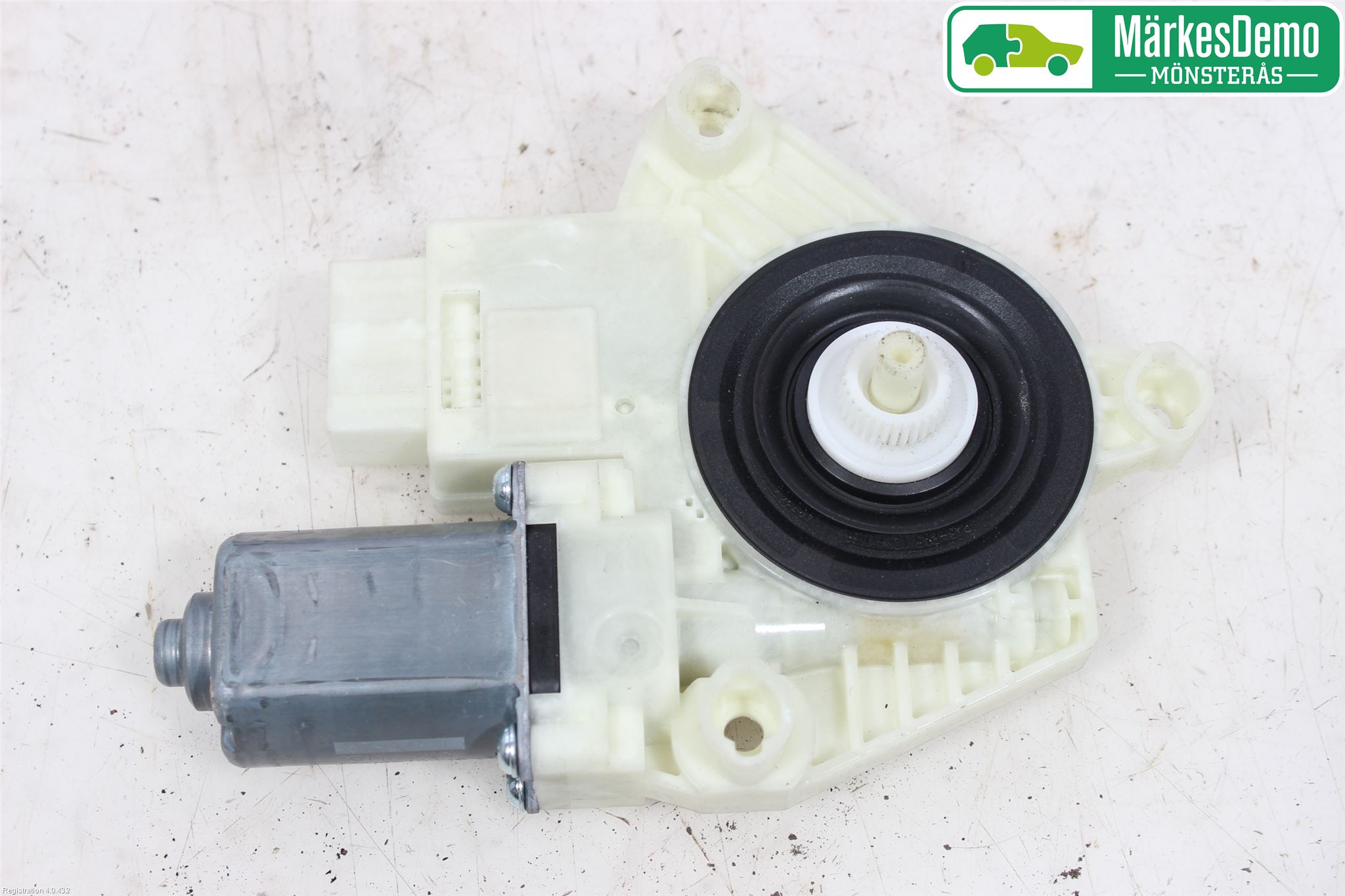 Skoda RAPID Fönsterhissmotor