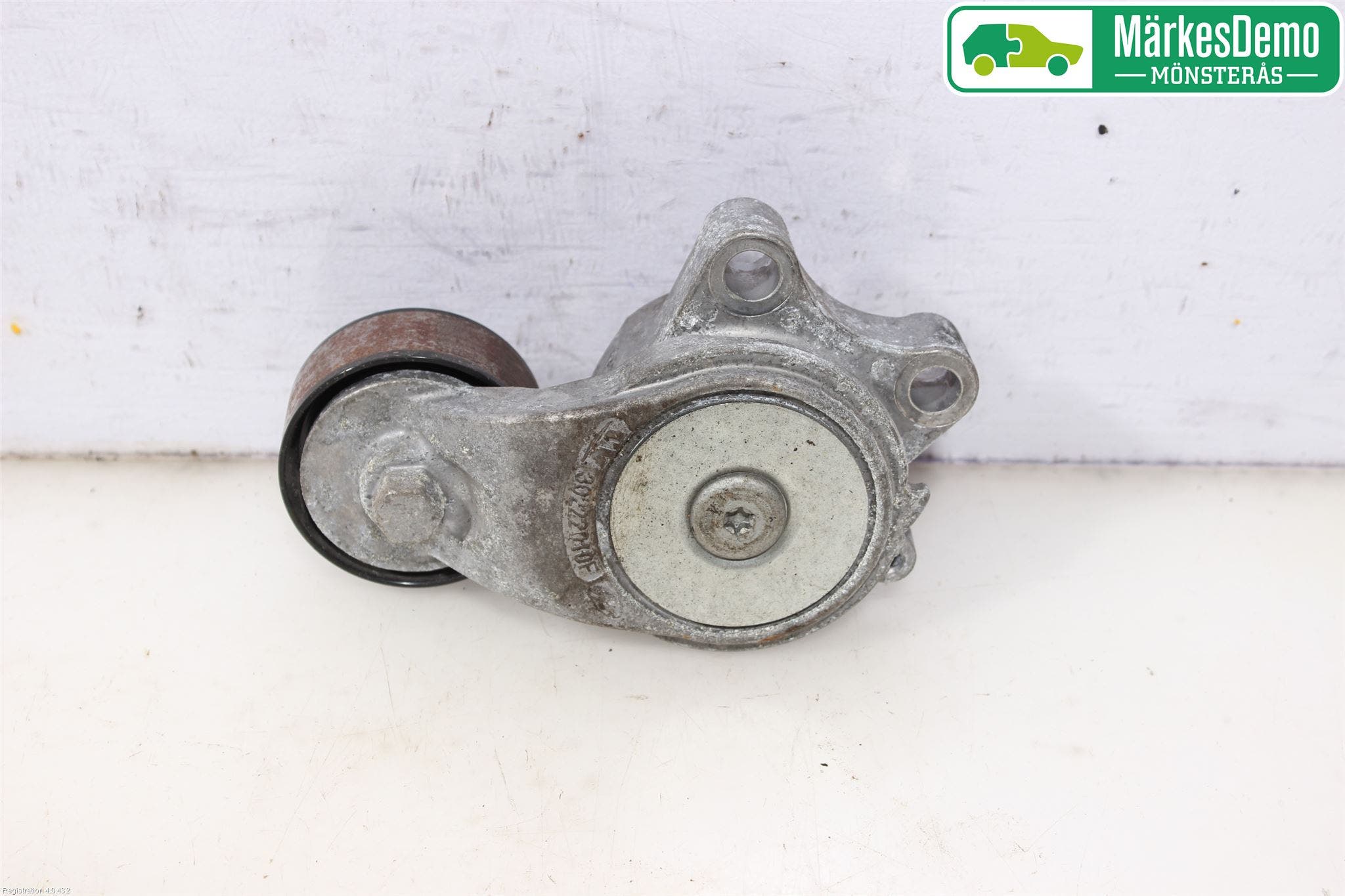 Jeep GRAND CHEROKEE 10-20 Remspännare Fläktrem