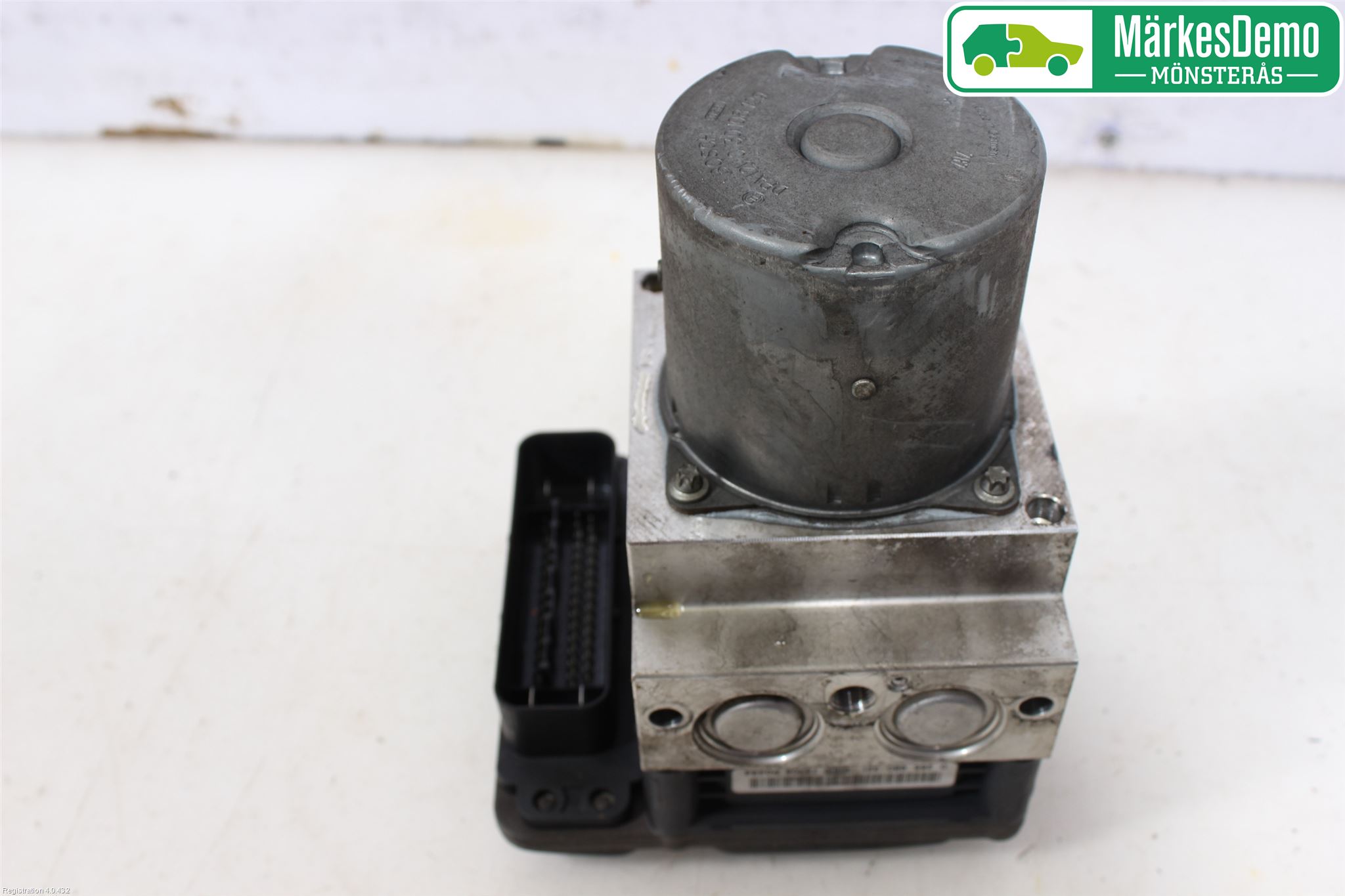 Mercedes-Benz MB E-KLASS (W211) 02-09 Abs Hydraulaggregat