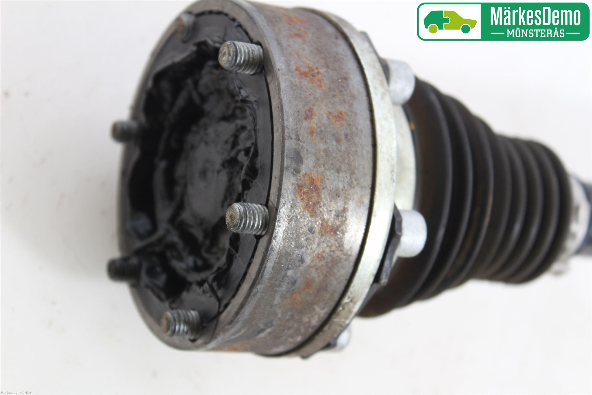 Skoda OCTAVIA (1Z) 05-13 Drivaxel Fram Vänster