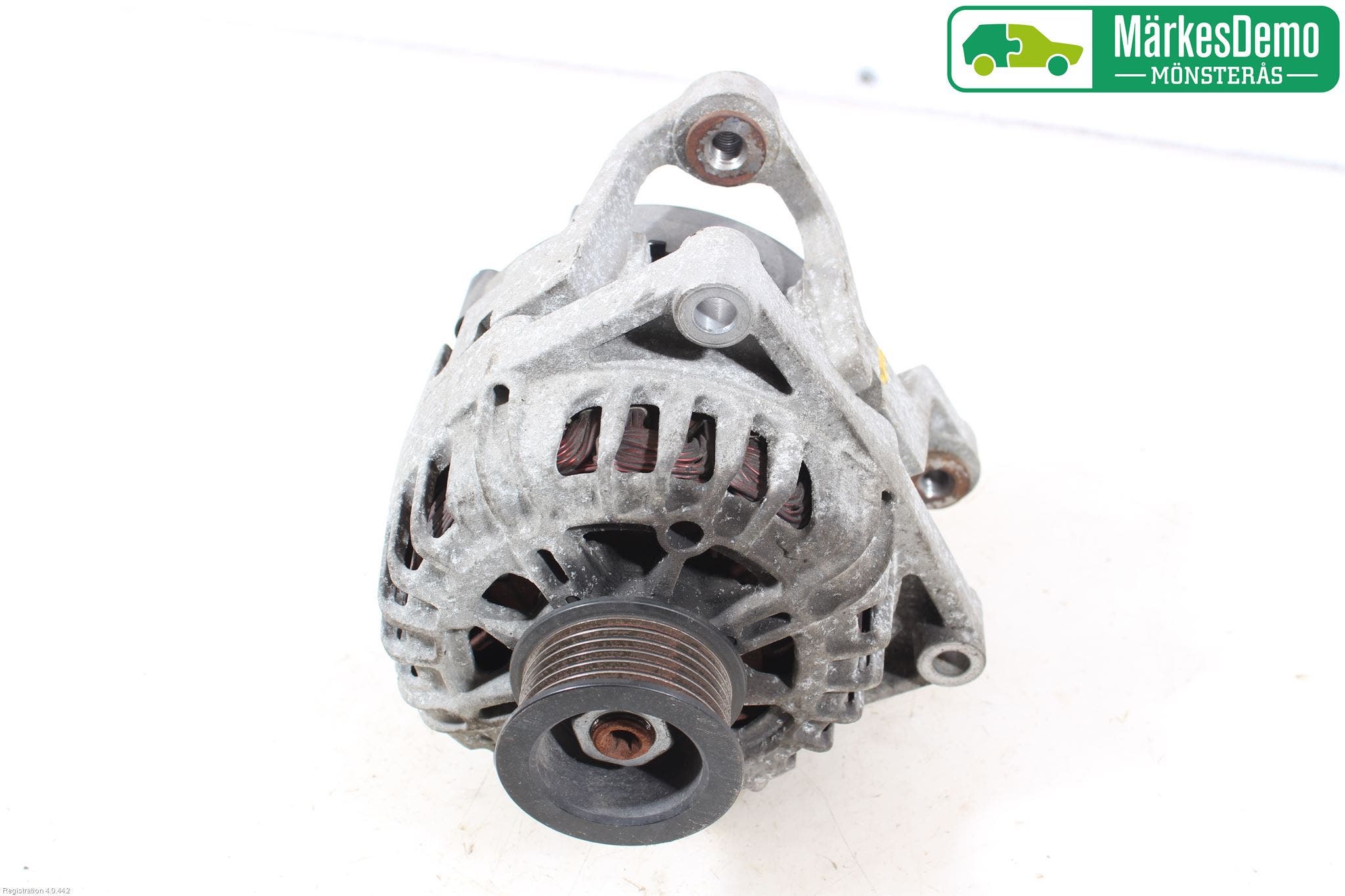 Opel ASTRA J 10-15 Generator