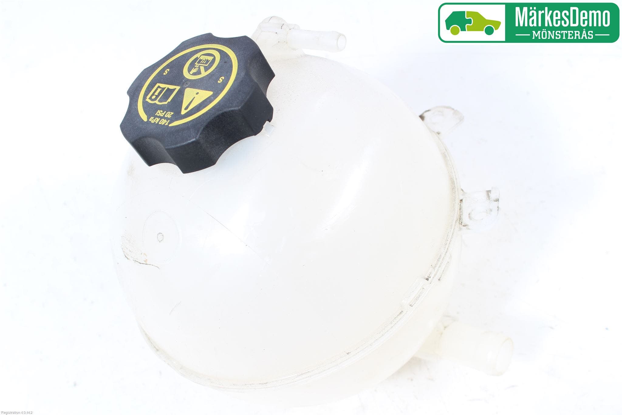 Opel INSIGNIA 17- Expansionstank