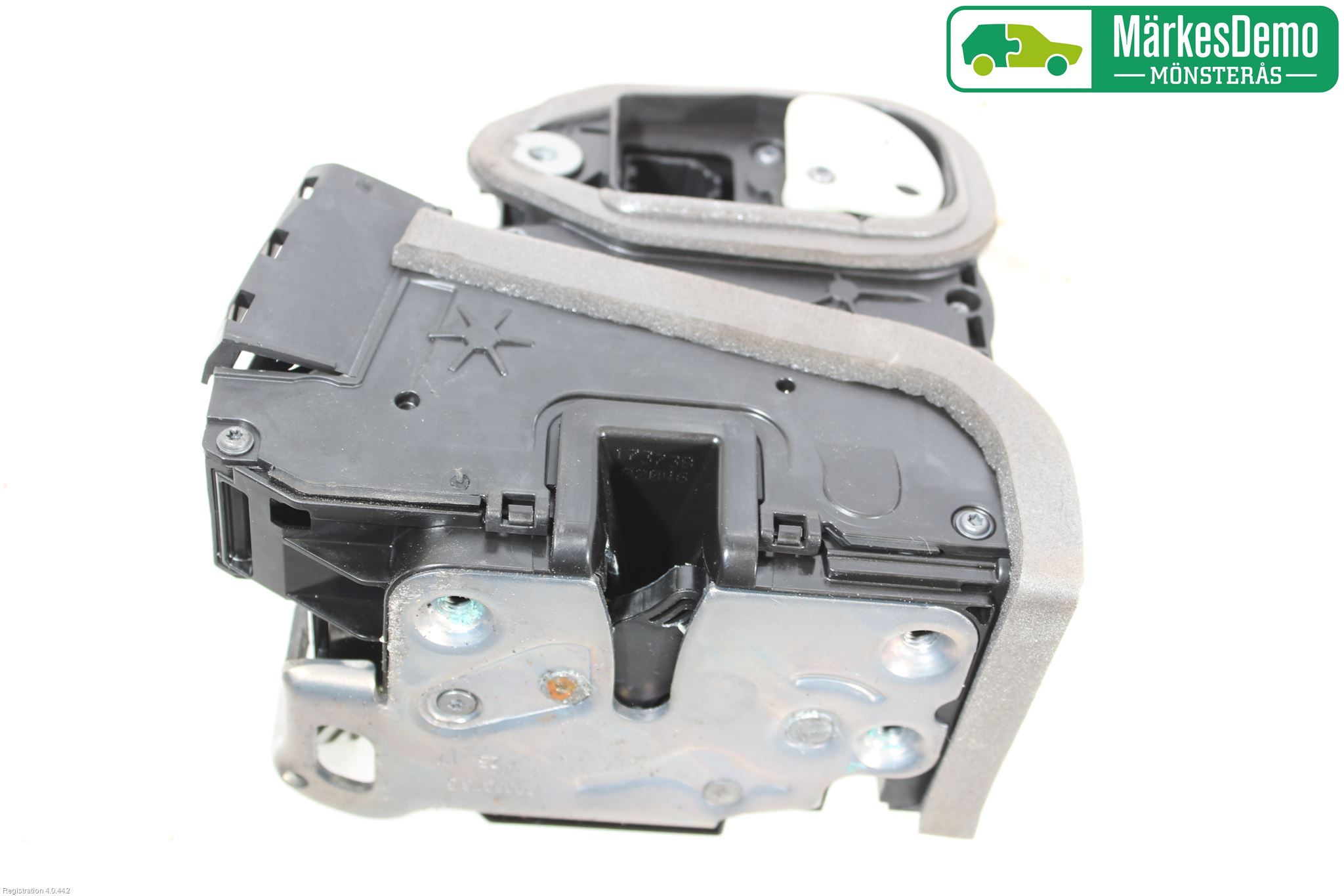 Opel INSIGNIA 17- Låskista-Dörrlås