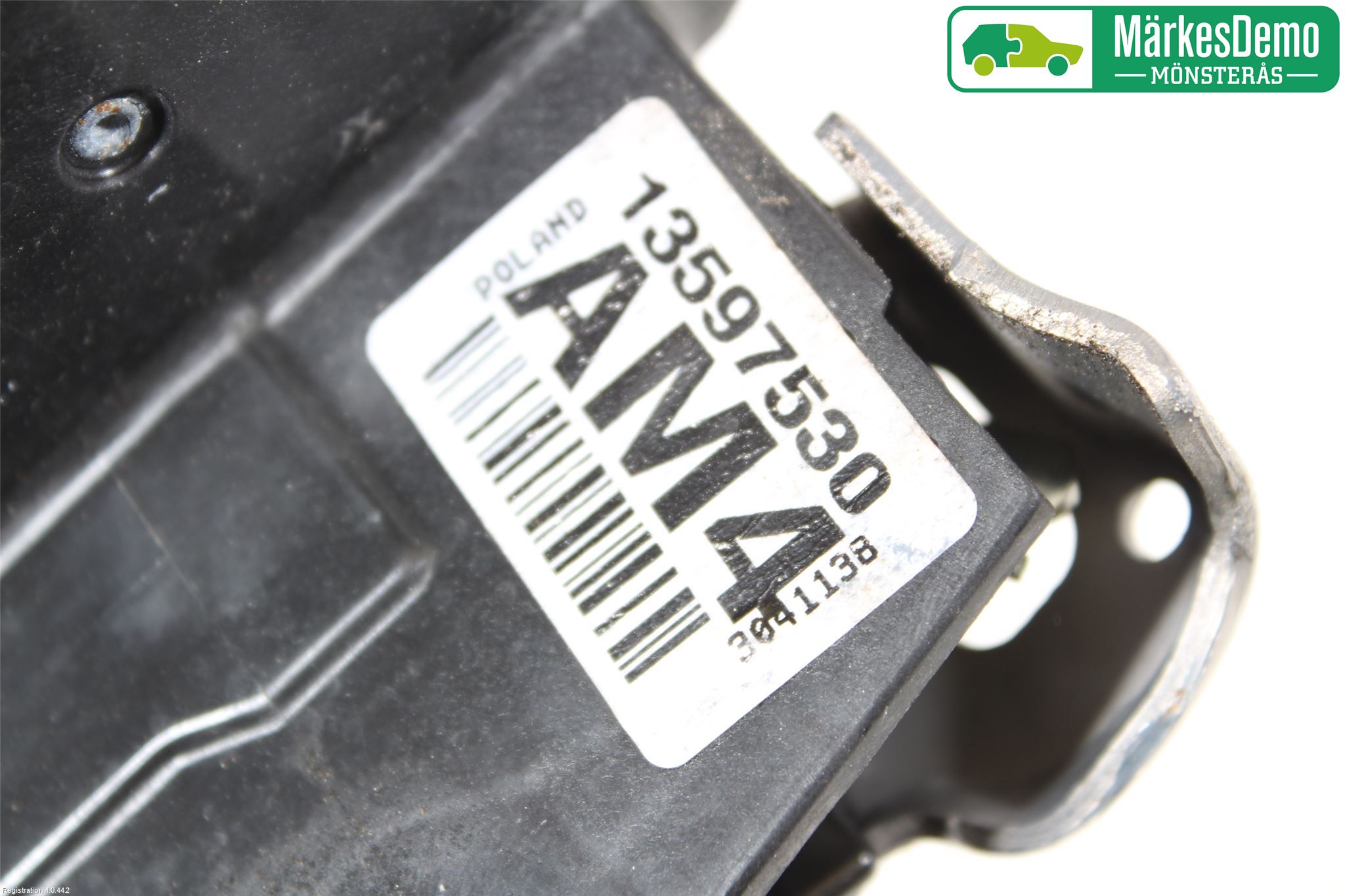 Opel INSIGNIA 17- Låskista-Dörrlås