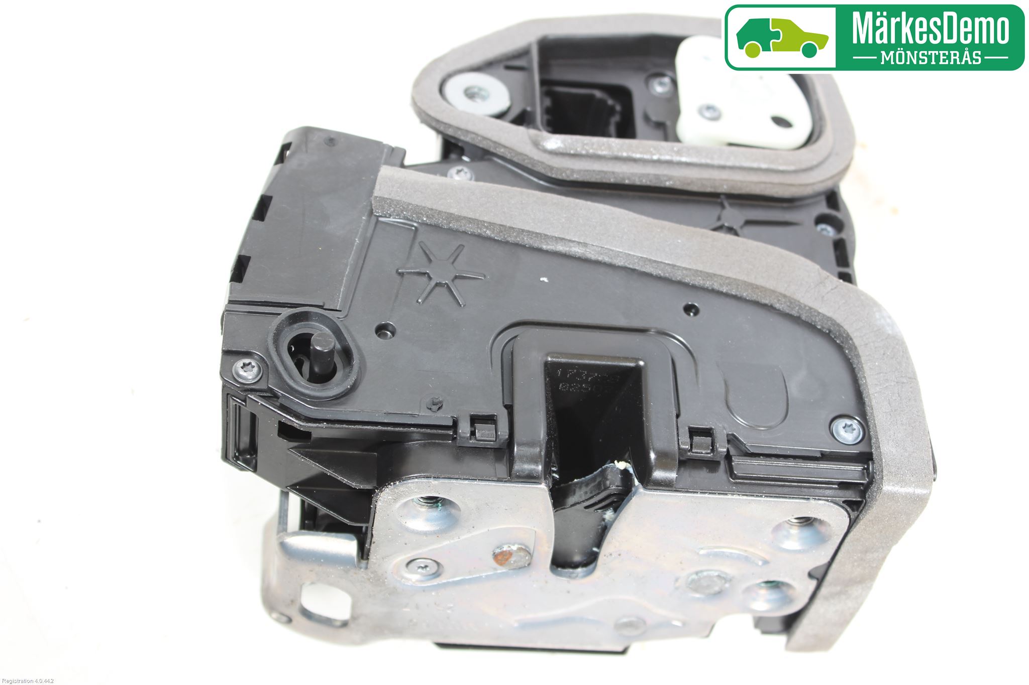 Opel INSIGNIA 17- Låskista-Dörrlås