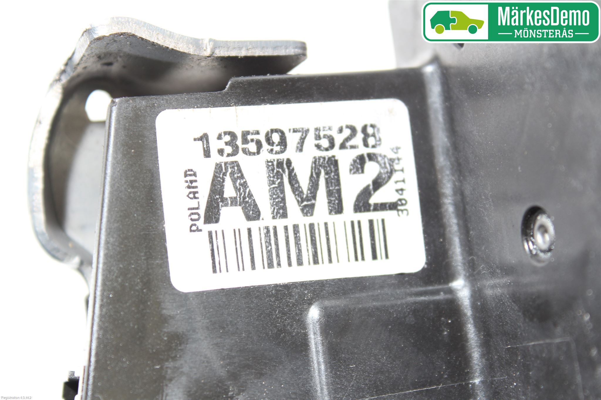 Opel INSIGNIA 17- Låskista-Dörrlås