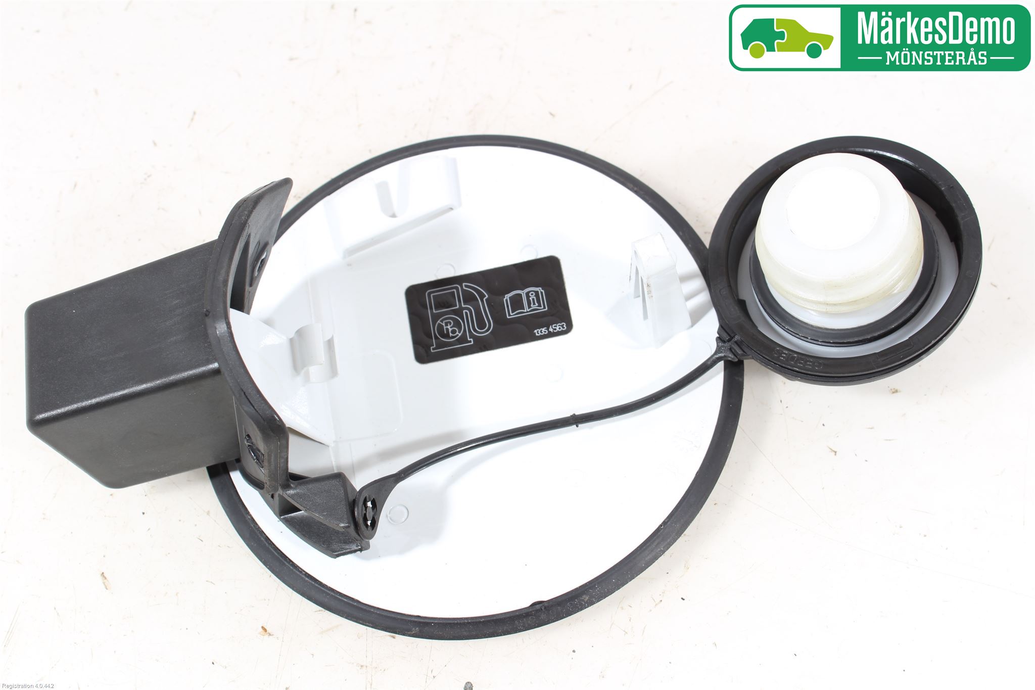 Opel CORSA E 15-19 Tanklucka