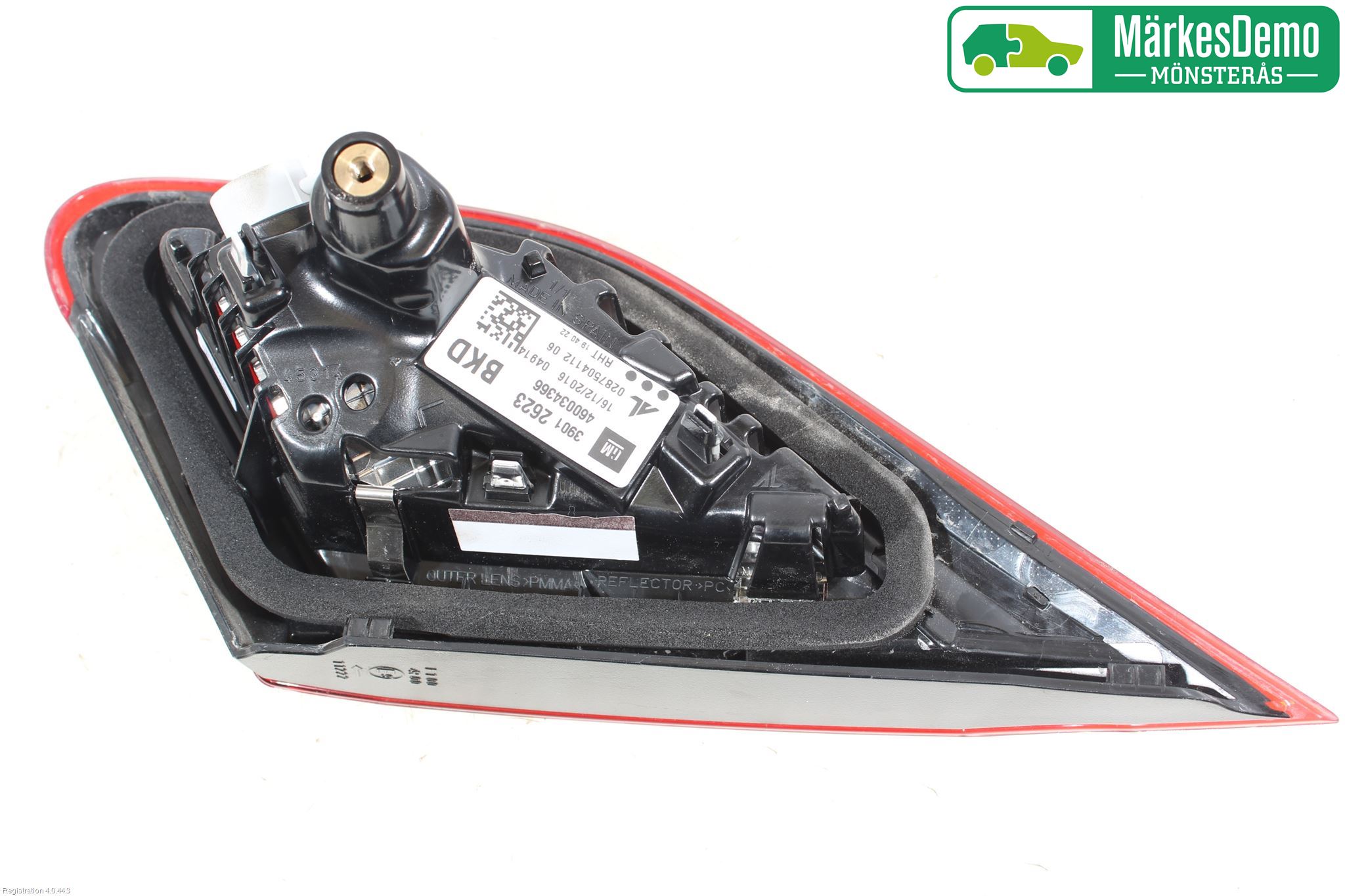 Opel CORSA E 15-19 Bakljus Lucka Vä