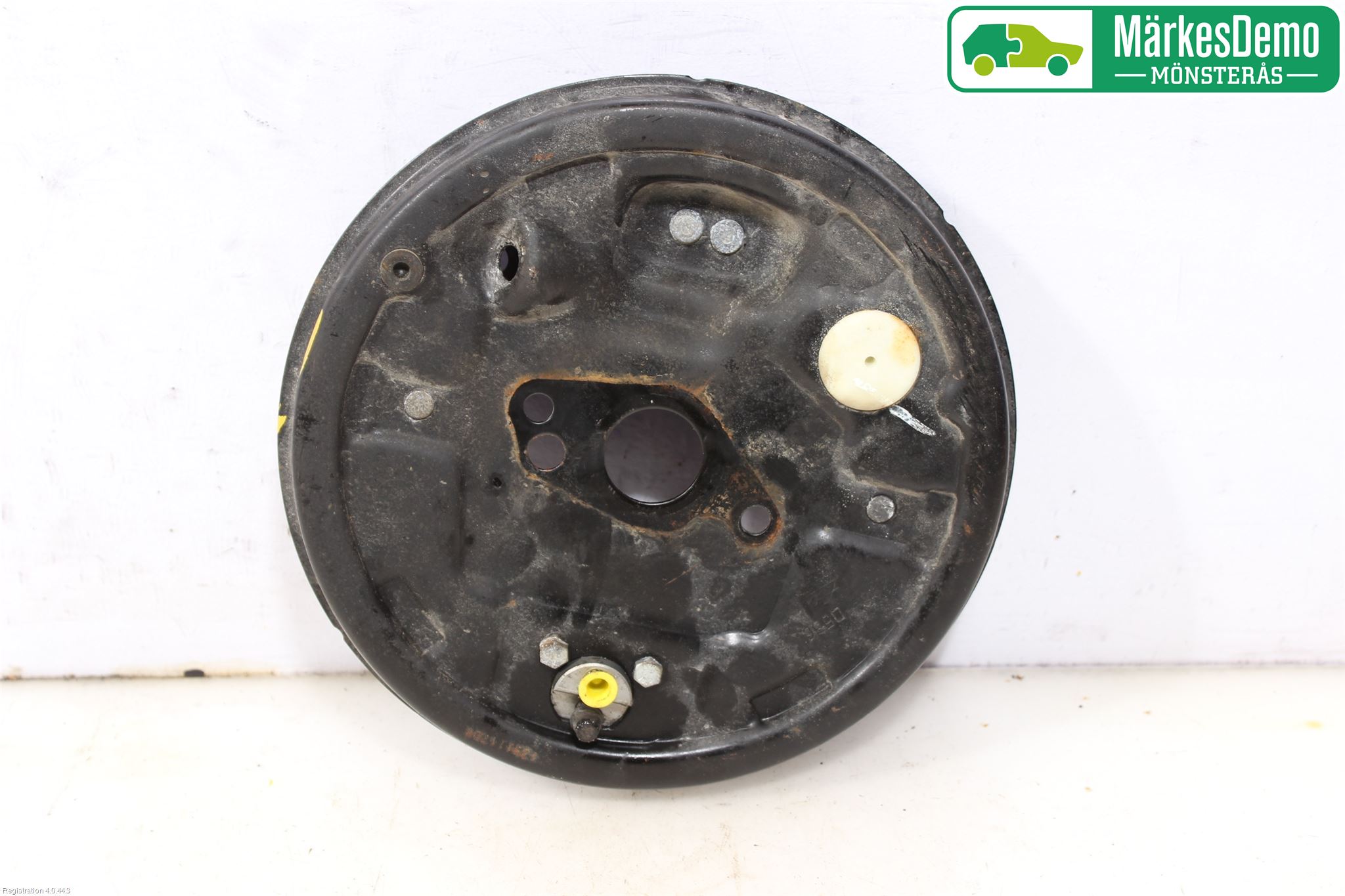 Opel CORSA E 15-19 Bromssköld Bak