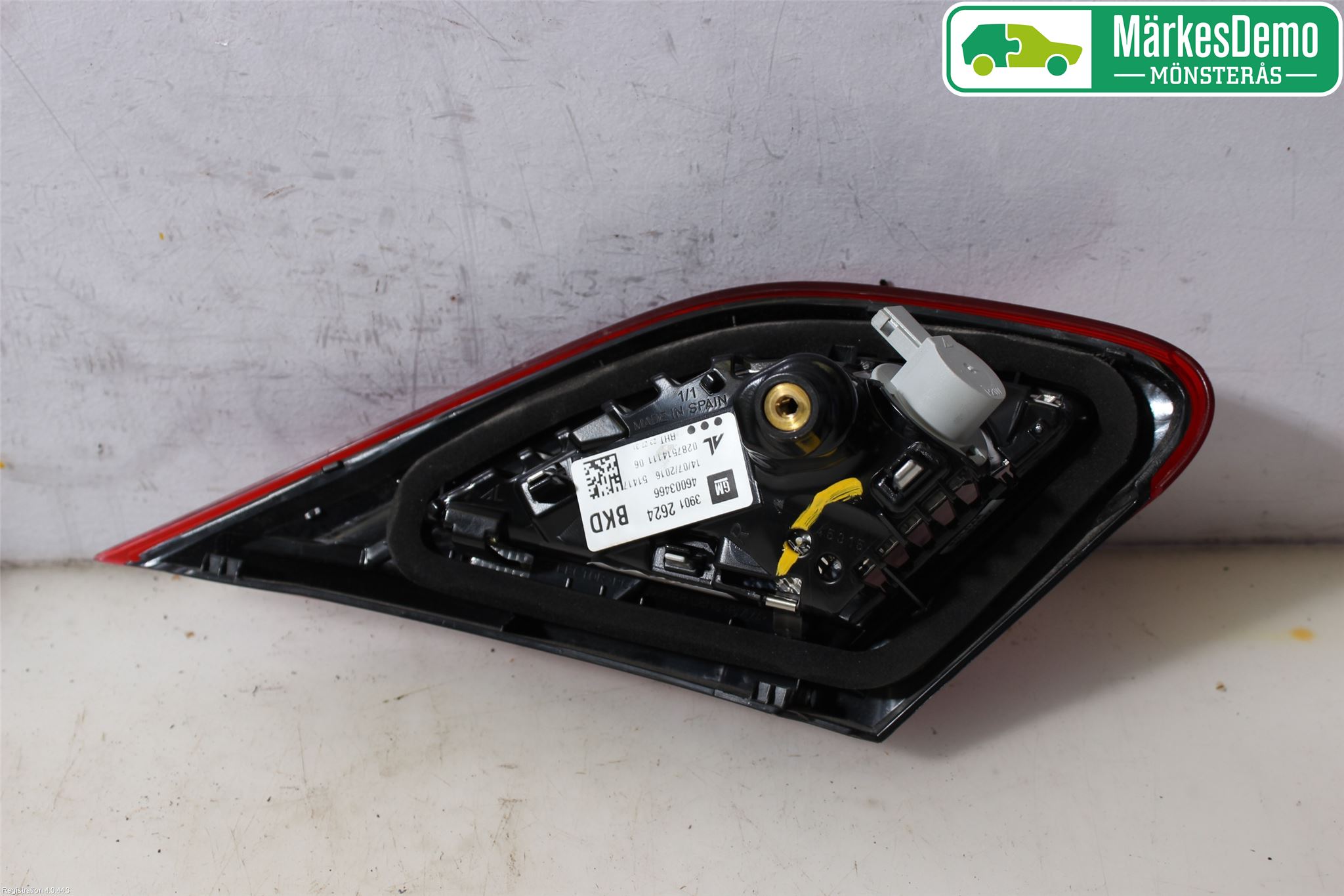 Opel CORSA E 15-19 Bakljus Lucka Hö