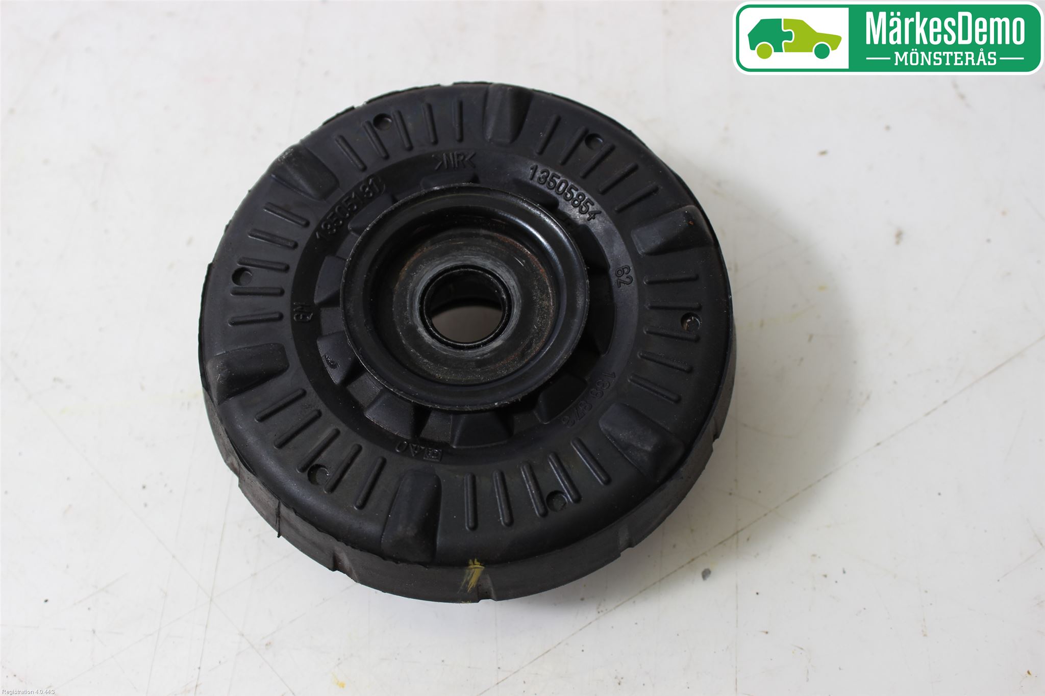 Opel ASTRA J 10-15 Fjäderbenslager Fram