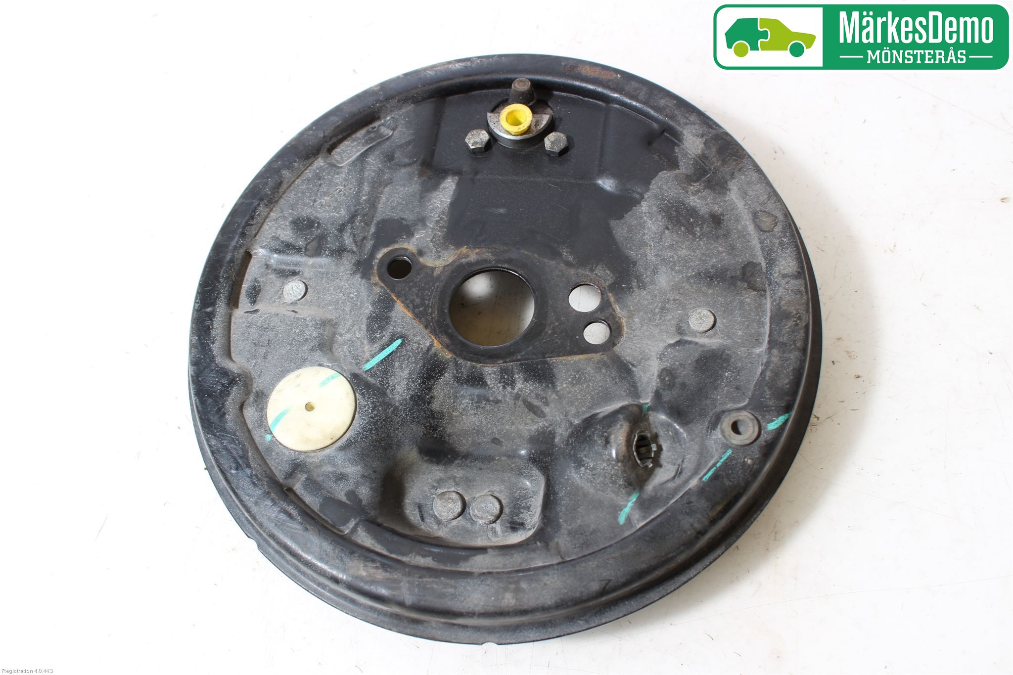 Opel CORSA E 15-19 Bromssköld Bak