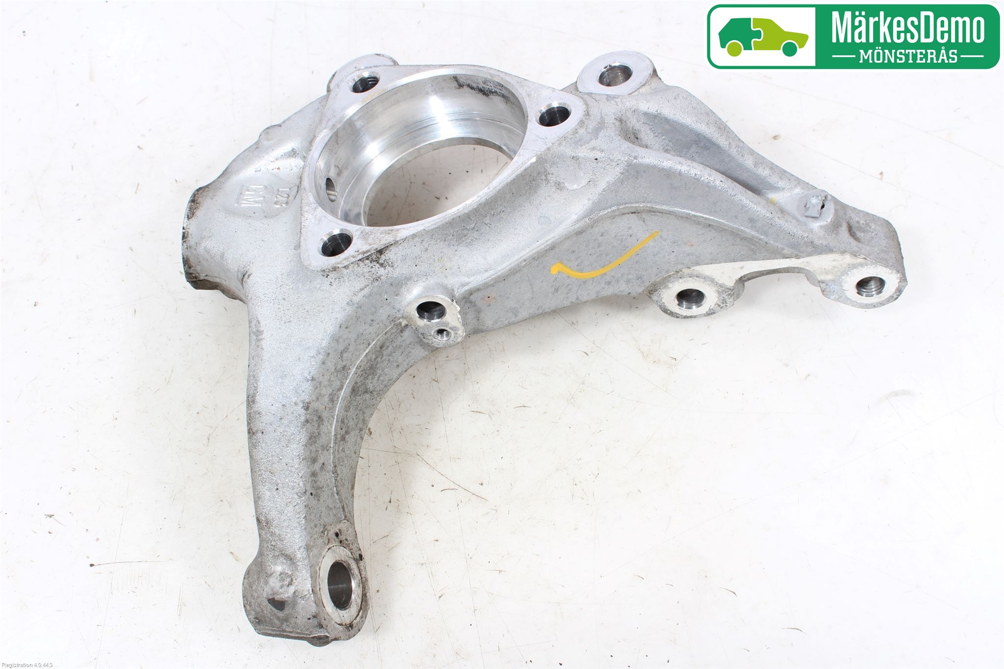 Opel INSIGNIA 17- Styrspindel Lagerhus Vä