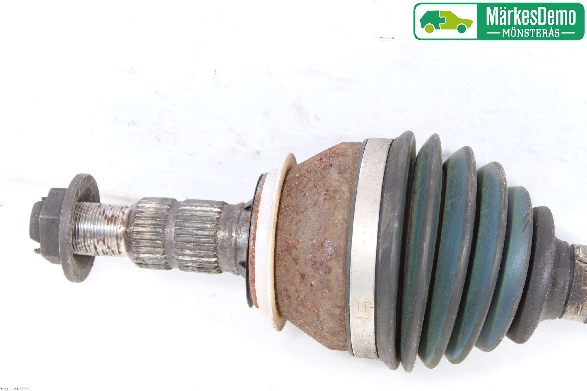 Opel INSIGNIA 17- Drivaxel Fram Vänster