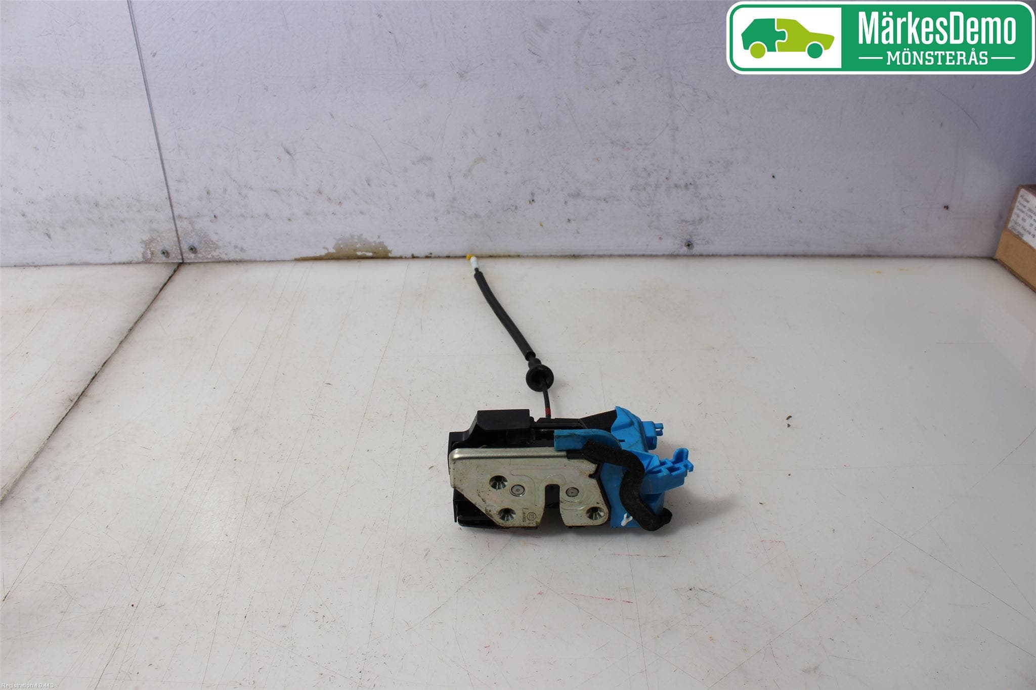 Kia CEED 12-18 Låskista-Dörrlås