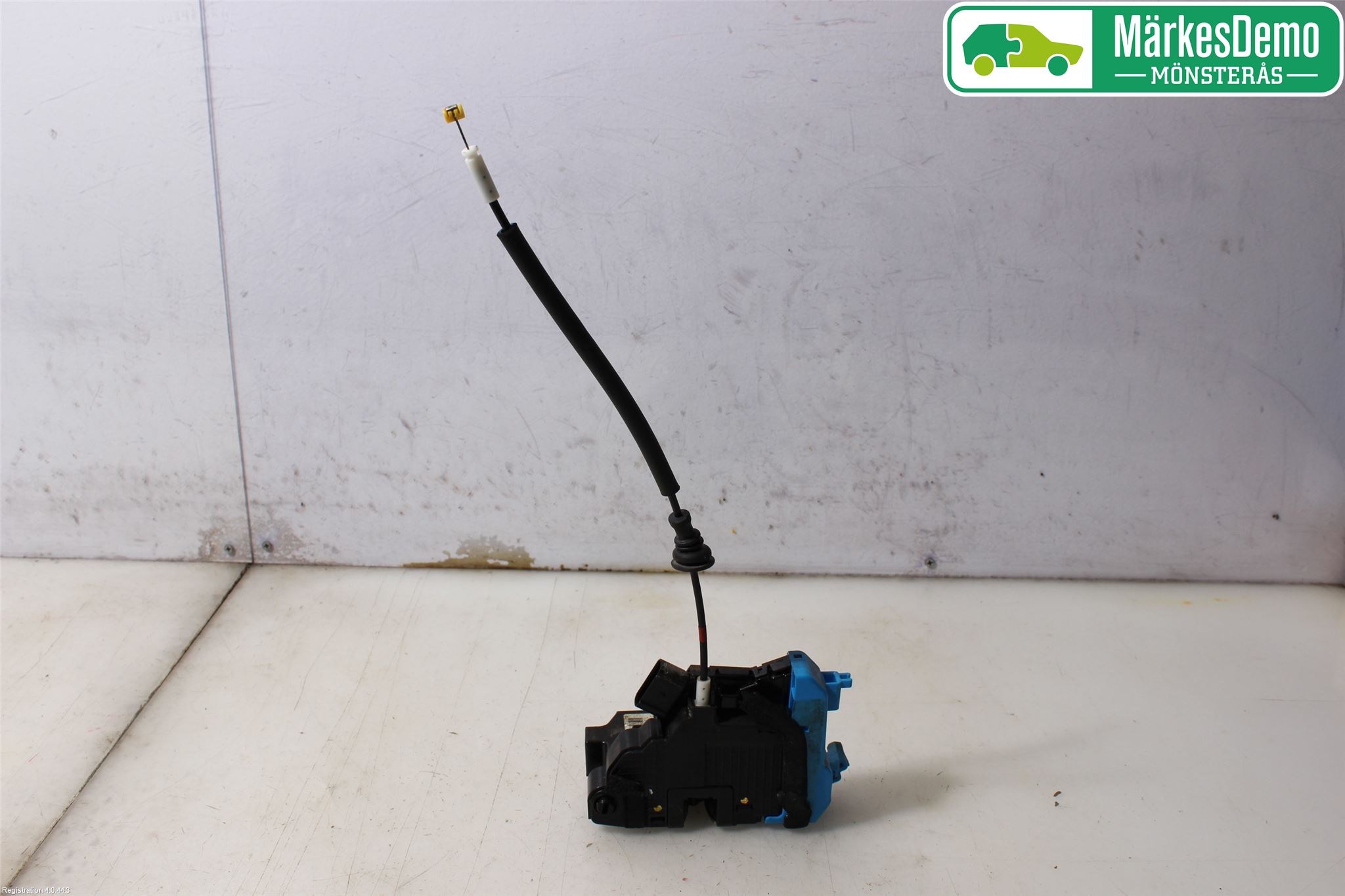 Kia CEED 12-18 Låskista-Dörrlås