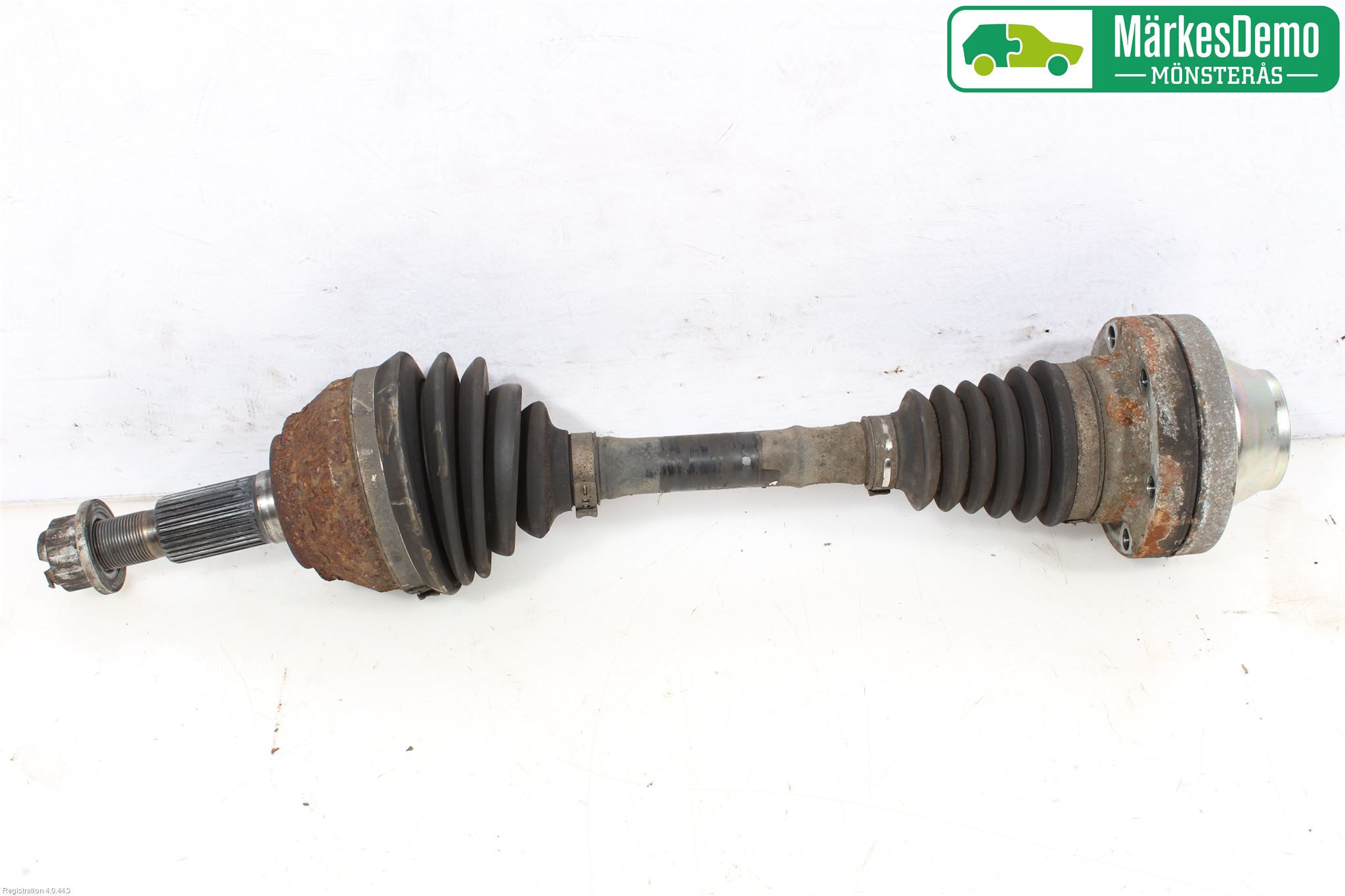 Audi Q7/SQ7 Drivaxel Fram Vänster